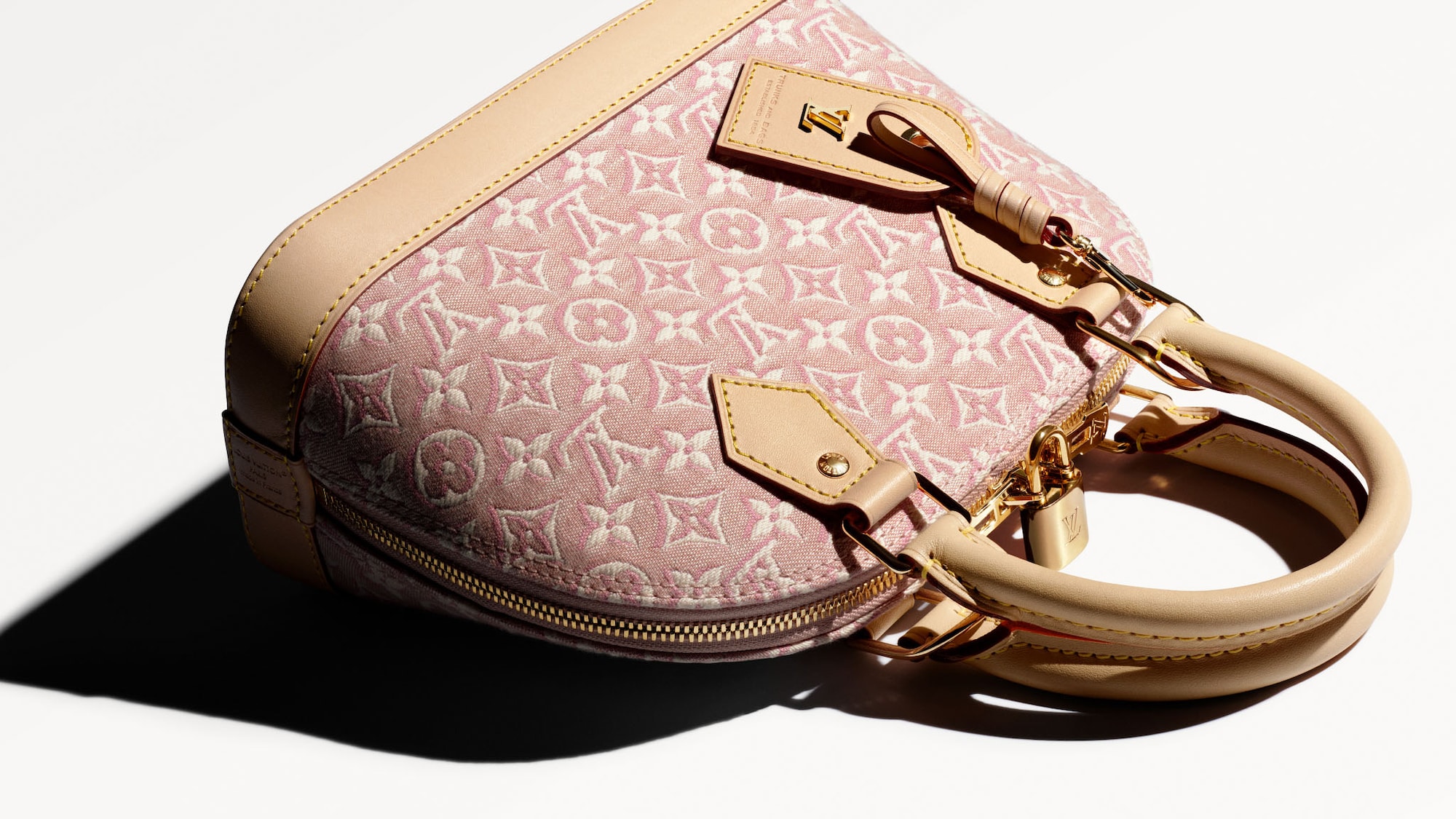 LOUIS VUITTON Official Canada Website | LOUIS VUITTON ®
