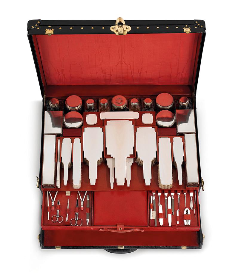 Milano toiletries case, set of 50 pieces