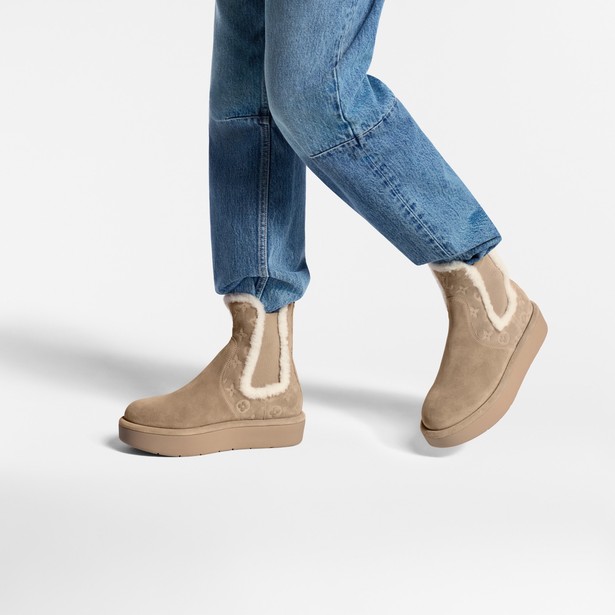  Shoes Boots and Ankle Boots Aspen Chelsea Ankle Boot | Louis Vuitton ® (Product zoom)