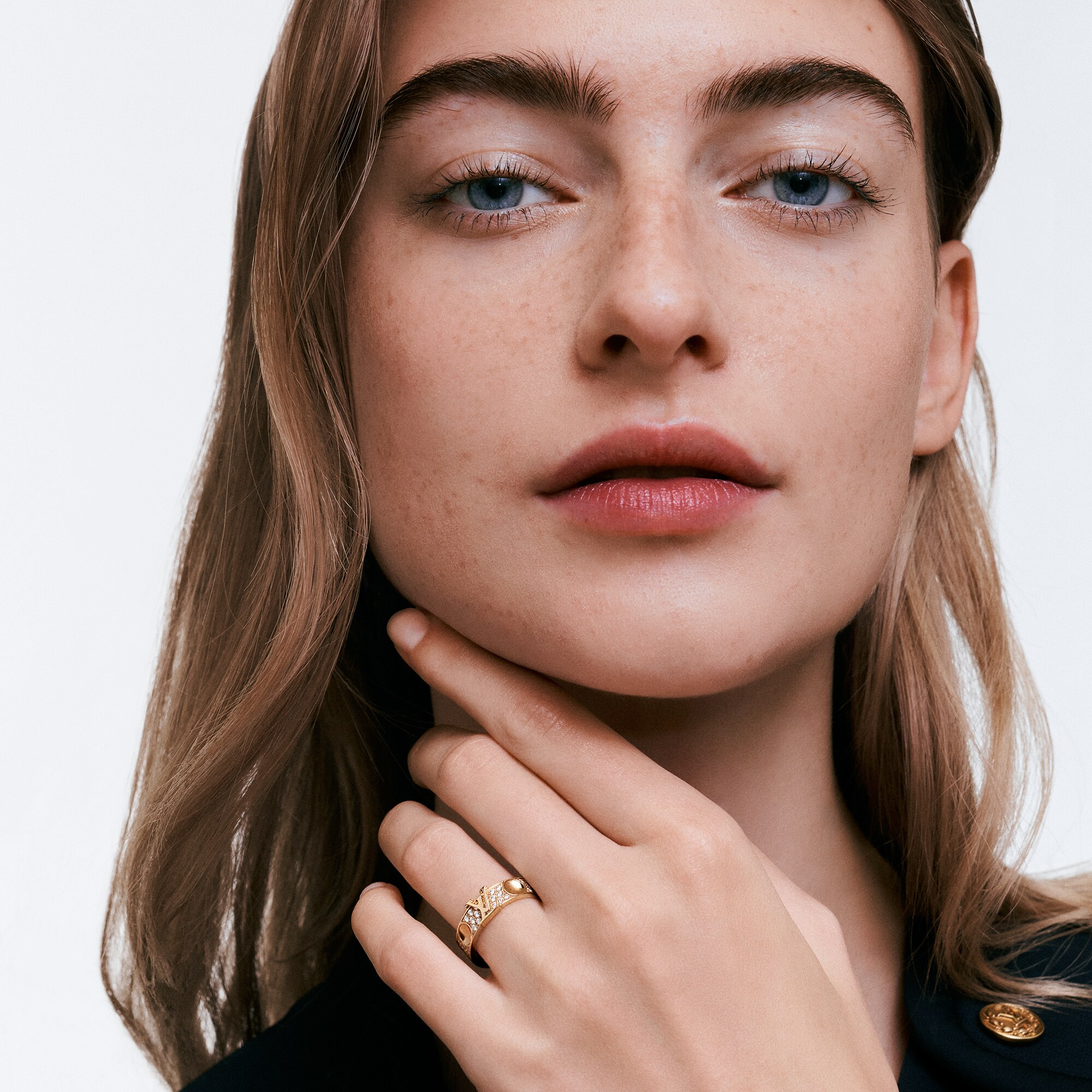  Catégories Toute la Joaillerie Bague Empreinte, or jaune et diamants | Louis Vuitton ® (Zoom produit)