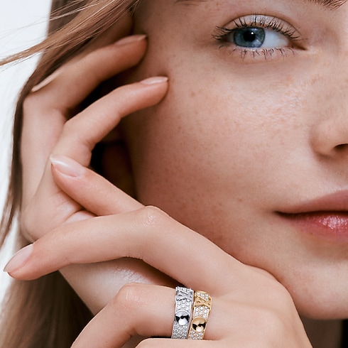 Catégories Toute la Joaillerie Bague Empreinte, or jaune et diamants | Louis Vuitton ® (Zoom produit)
