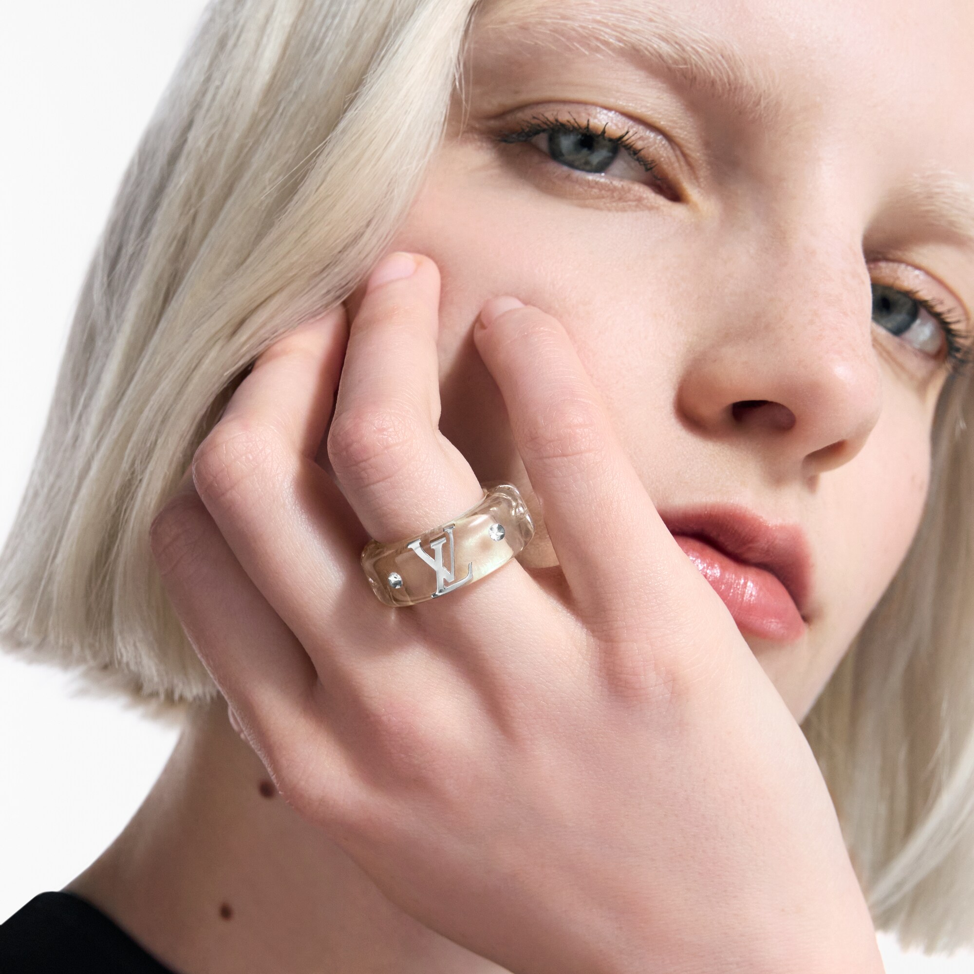 S00 Bijoux Fantaisie Bagues, Broches et Autres Bague LV Sparks | Louis Vuitton ® (Zoom produit)