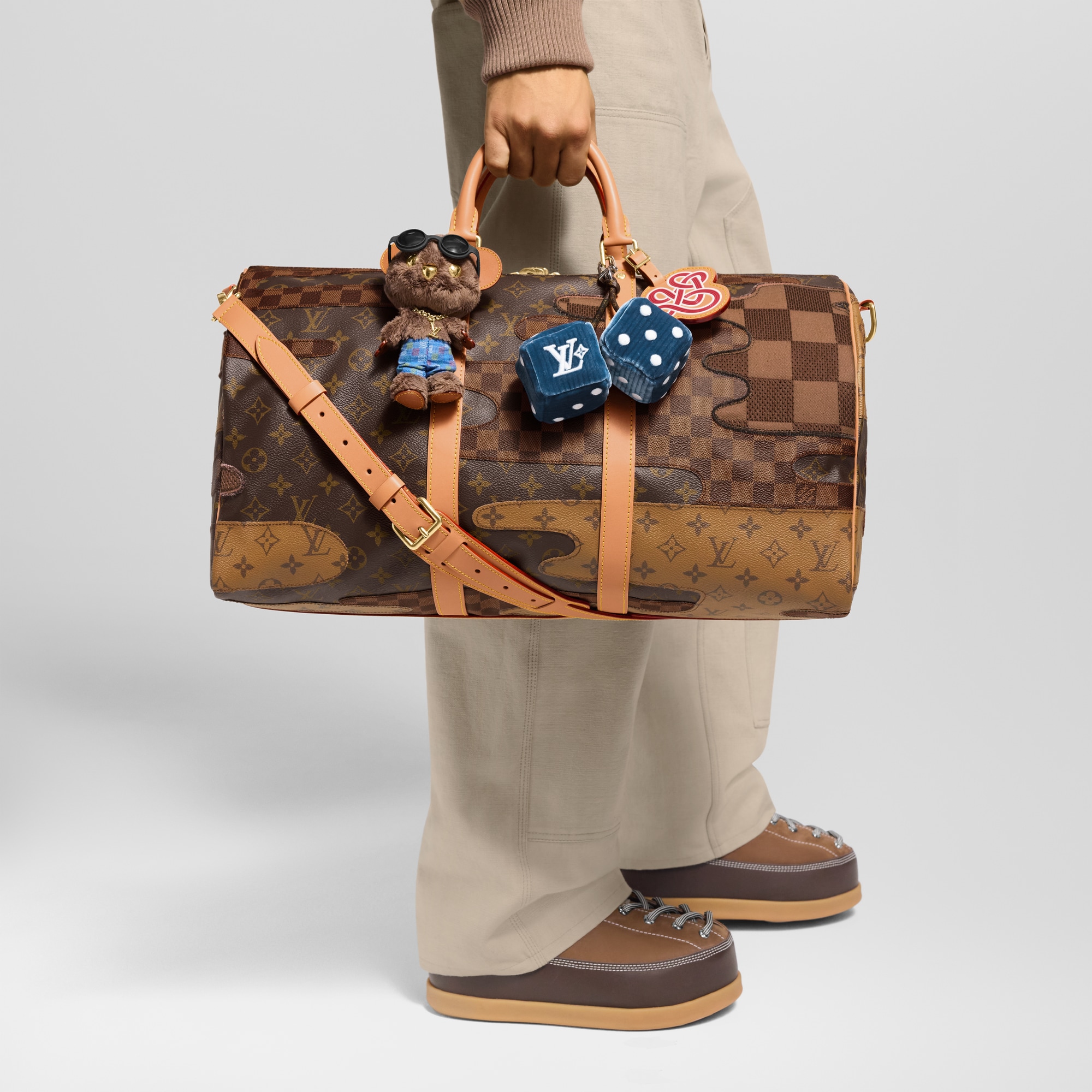 S00 Accessoires Porte-Clés et Bijoux de Sac Bijou de sac LV Louis Bear | Louis Vuitton ® (Zoom produit)