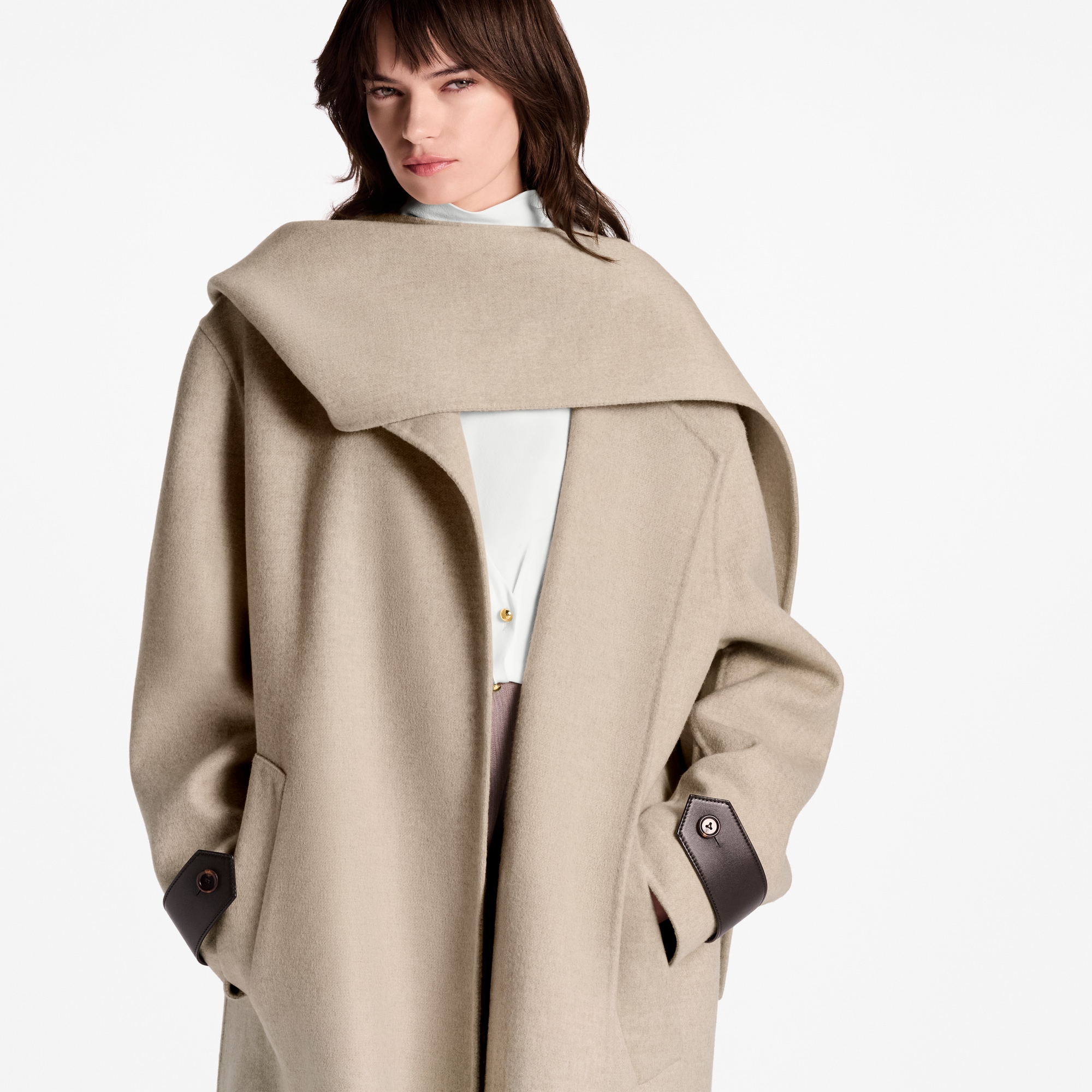  Ready-to-Wear Coats and Jackets Blanket Scarf Coat | Louis Vuitton ® (Product zoom)