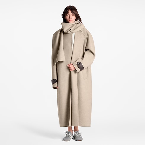Ready-to-Wear Coats and Jackets Blanket Scarf Coat | Louis Vuitton ® (Product zoom)