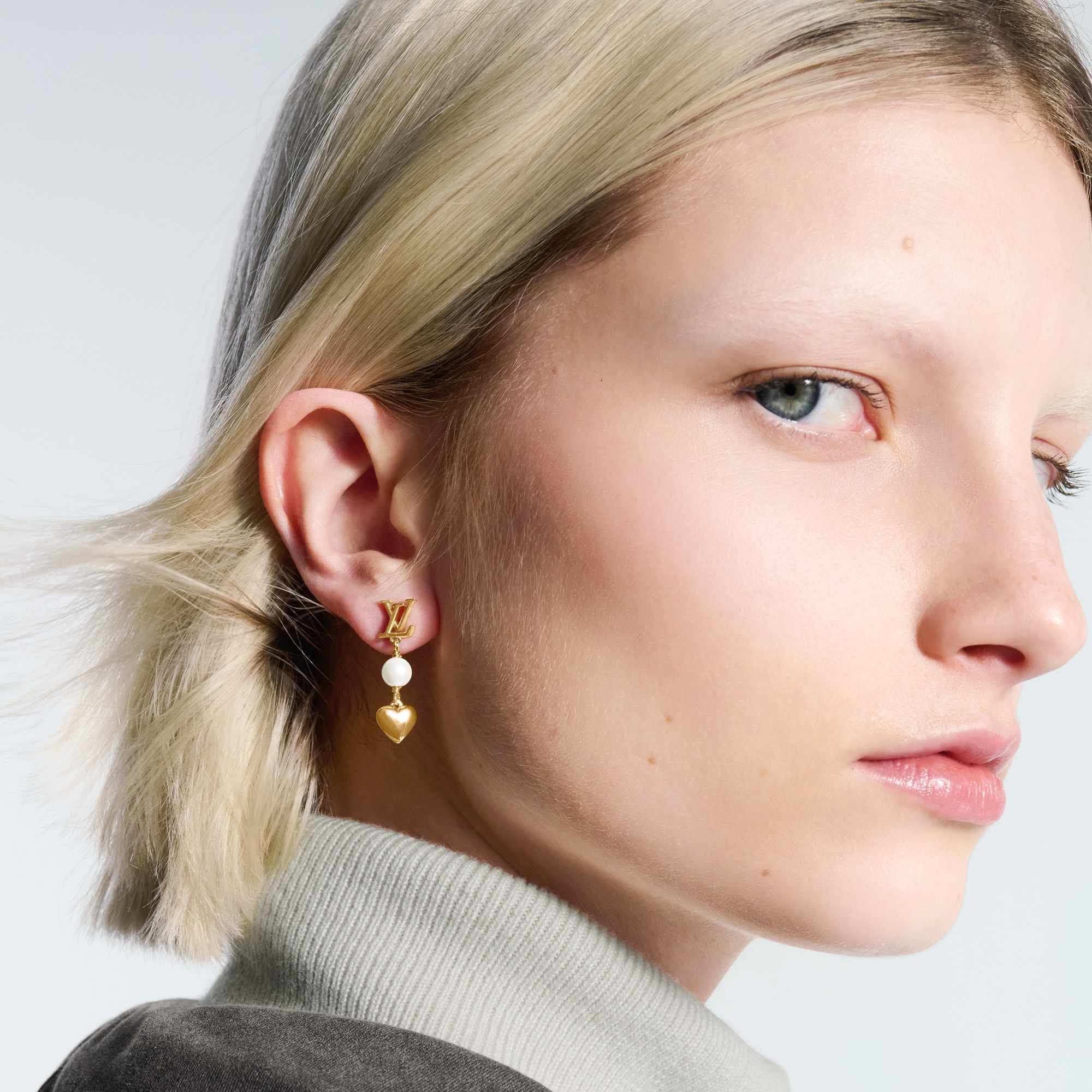 S00 Fashion Jewelry All Fashion Jewelry Blooming Pearls Earrings | Louis Vuitton ® (Product zoom)