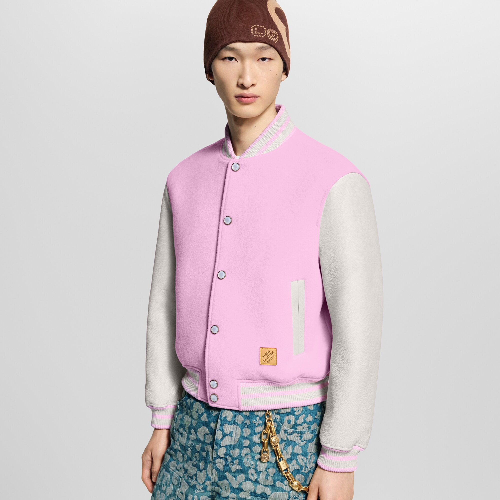  Prêt-à-Porter Manteaux et Blousons Blouson varsity emblématique en cuir | Louis Vuitton ® (Zoom produit)