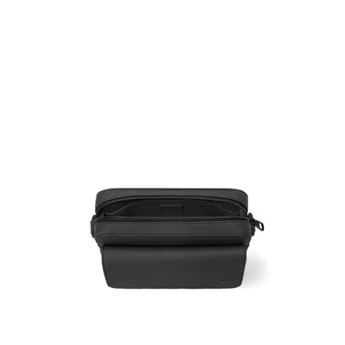 LV Aerogram Men's Bags New In Boarding Messenger | Louis Vuitton ® (Product zoom)