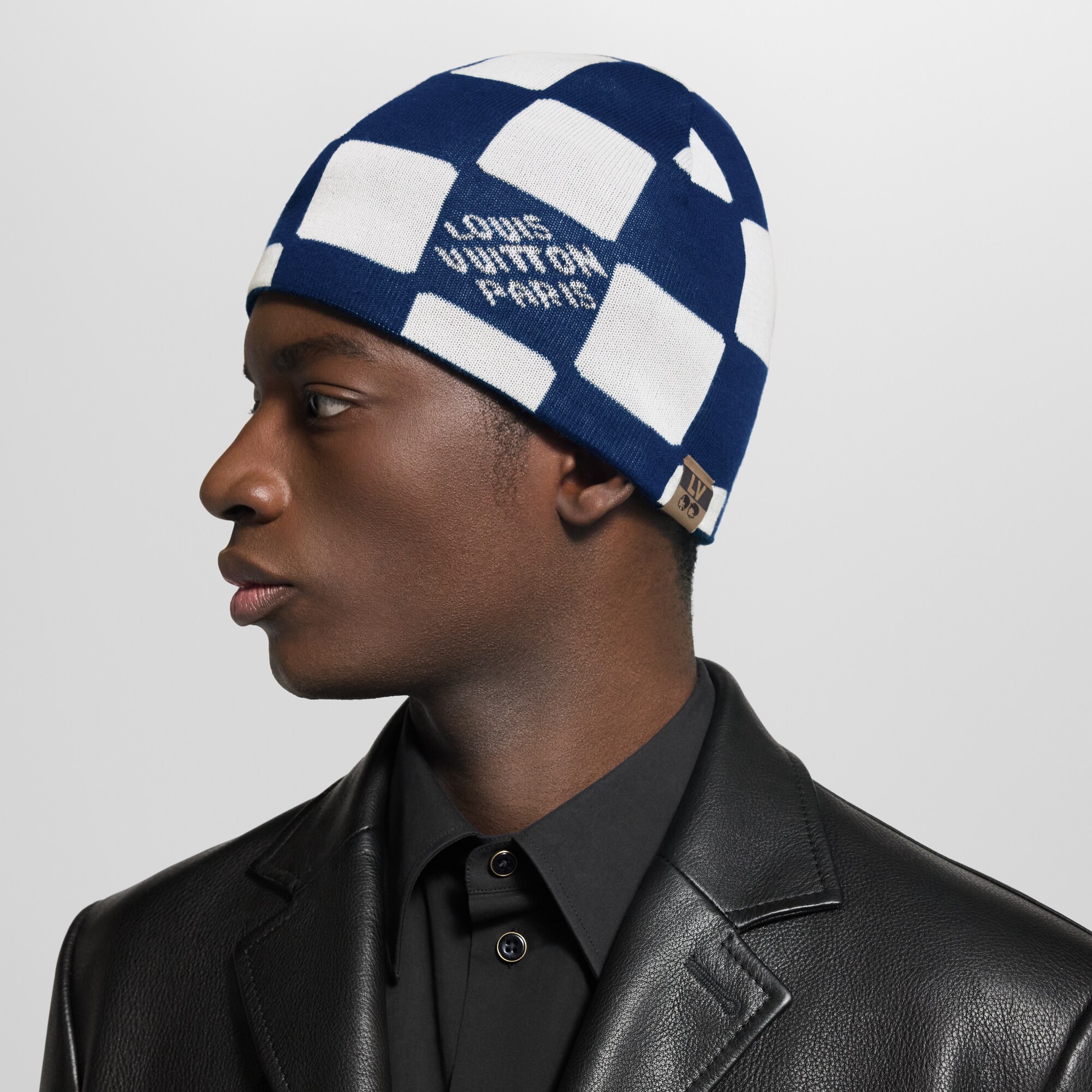 S00 Accessoires Chapeaux, Bonnets et Gants Bonnet LV Era Phriendship | Louis Vuitton ® (Zoom produit)