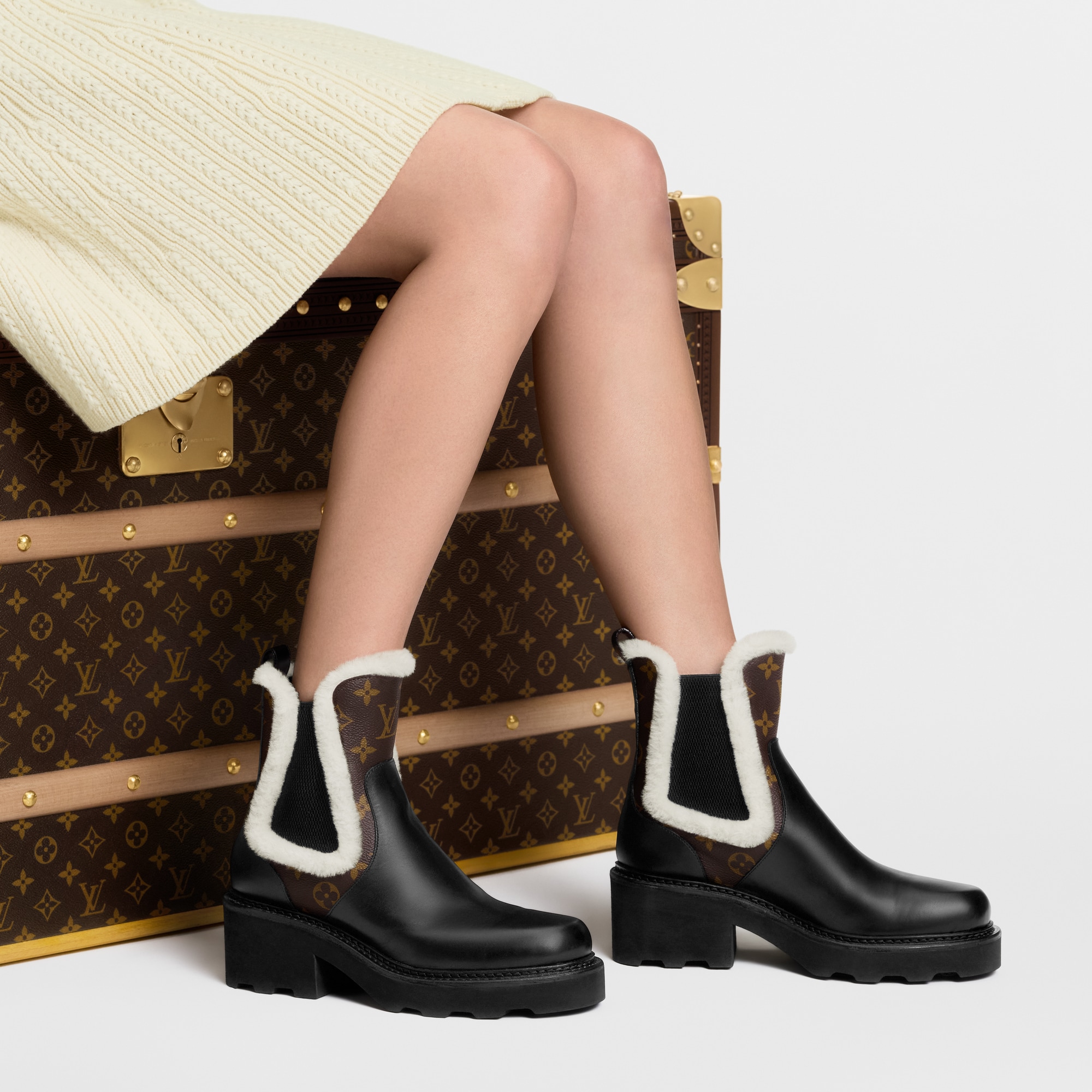  Souliers Bottes et Bottines Bottine Chelsea LV Beaubourg | Louis Vuitton ® (Zoom produit)
