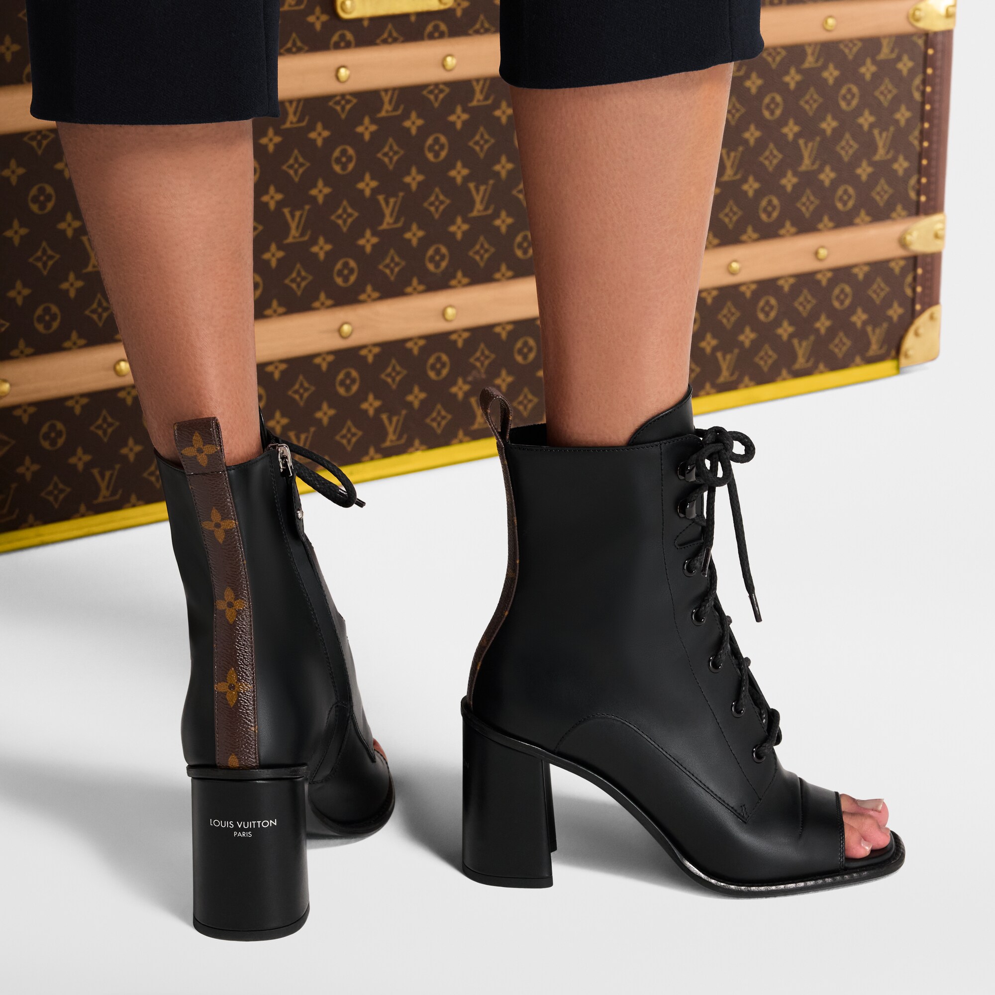  Souliers Bottes et Bottines Bottine ouverte Berlin | Louis Vuitton ® (Zoom produit)