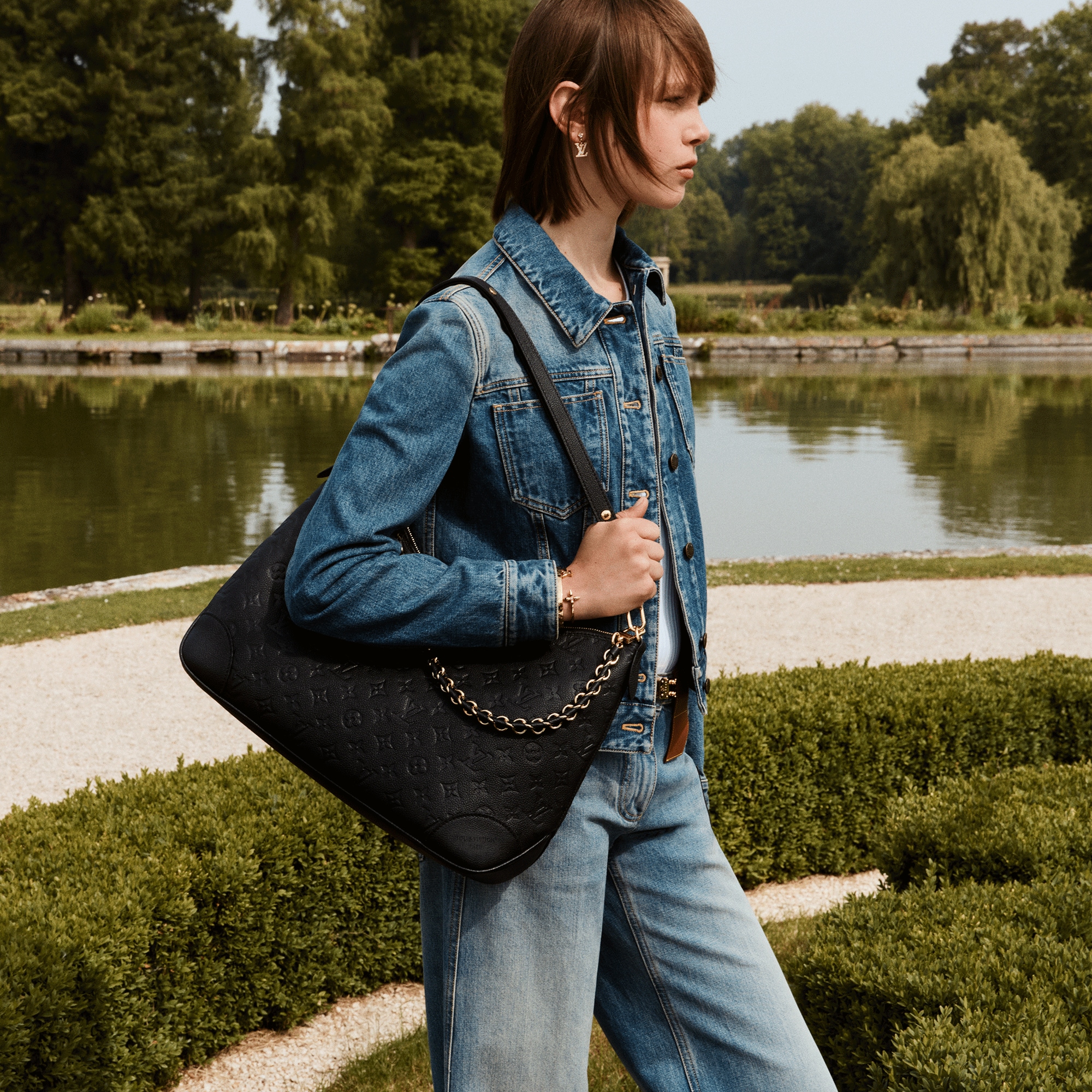 Monogram Empreinte Leather Handbags All Handbags Boulogne GM | Louis Vuitton ® (Product zoom)