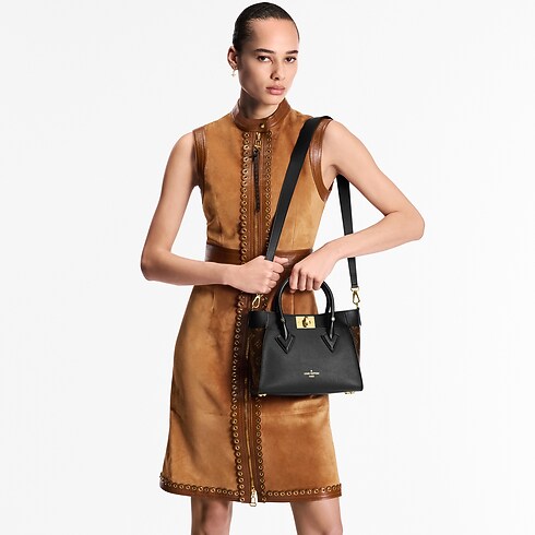 High End Leathers Sacs à Main Toutes Nos Collections Cabas On My Side PM | Louis Vuitton ® (Zoom produit)