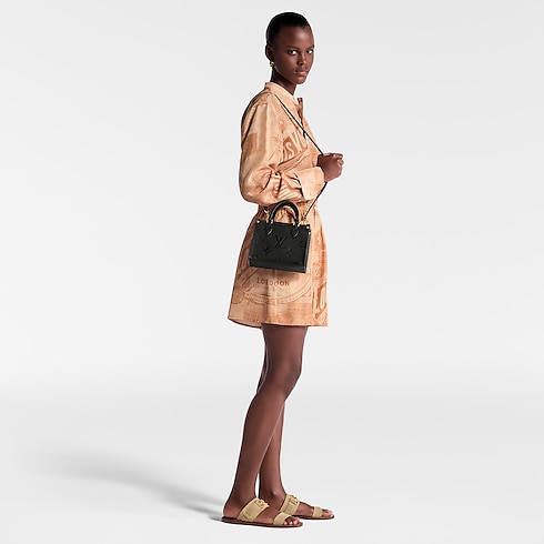 Cuir Monogram Empreinte Sacs à Main All Collections Cabas OnTheGo BB | Louis Vuitton ® (Zoom produit)