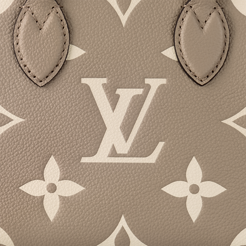 Cuir Monogram Empreinte Bicolore Sacs à Main All Collections Cabas OnTheGo BB | Louis Vuitton ® (Zoom produit)