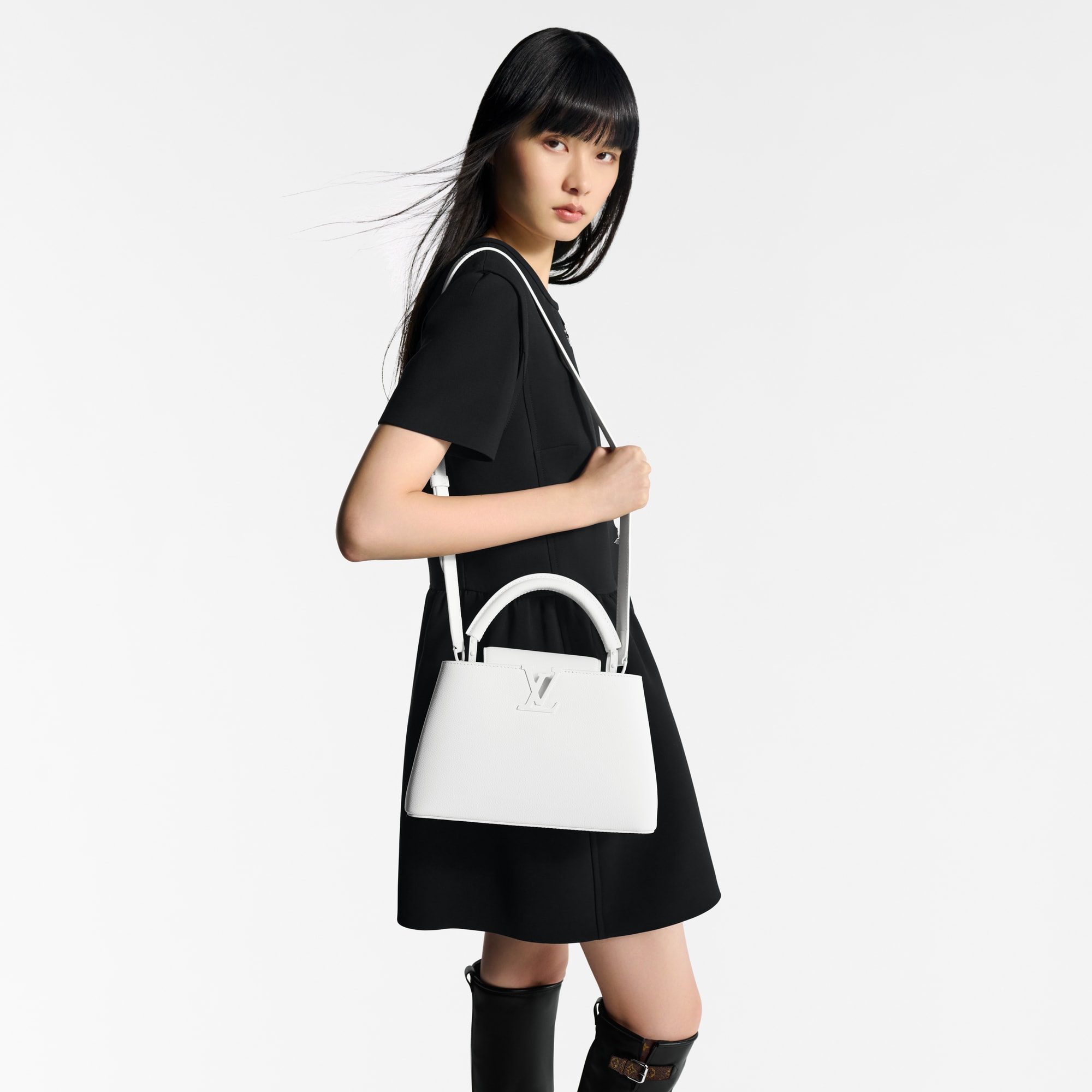 Capucines Handbags Capucines Capucines BB | Louis Vuitton ® (Product zoom)