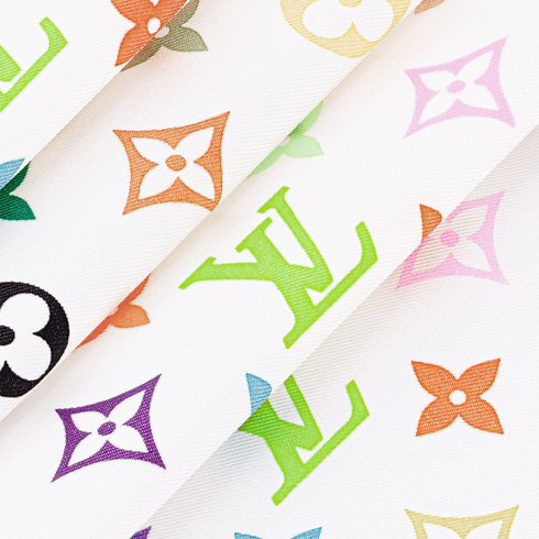 S00 Accessoires Carrés de Soie et Bandeaux Carré 90 Monogram Multicolore LV x TM | Louis Vuitton ® (Zoom produit)