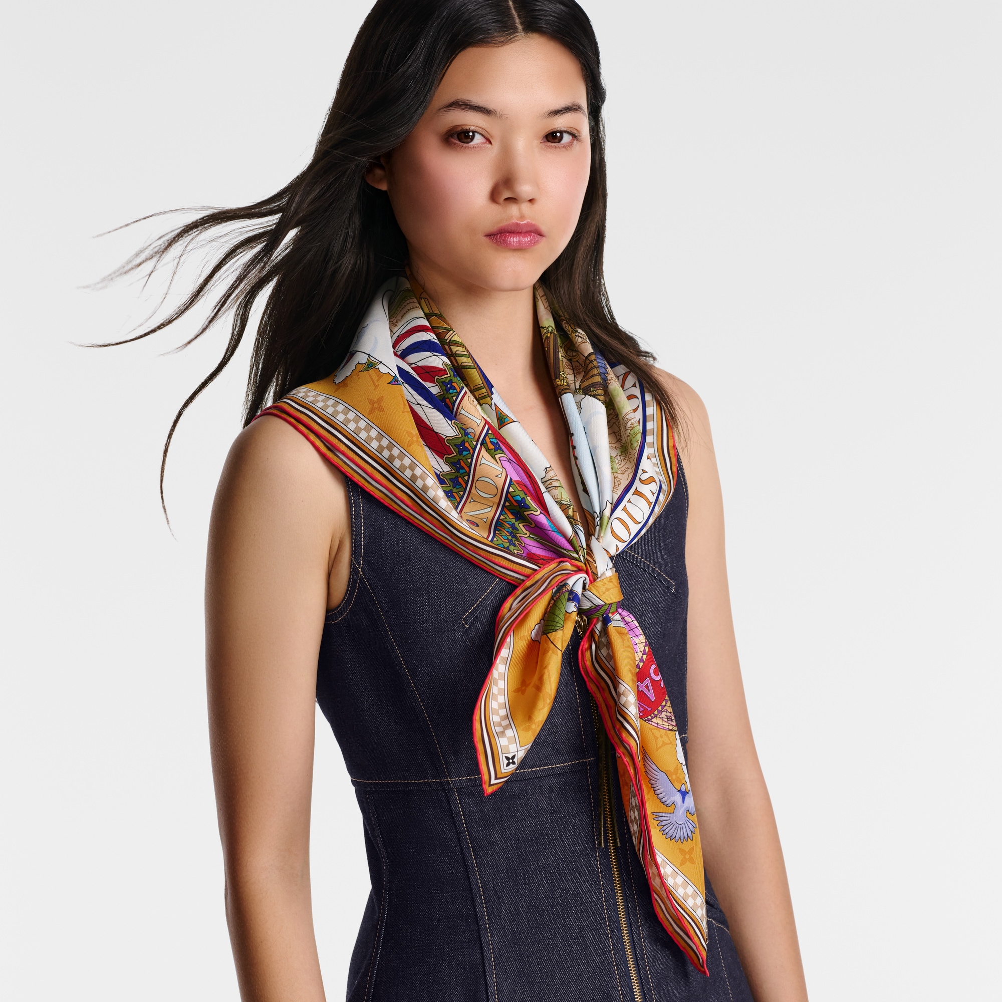 S00 Accessoires Carrés de Soie et Bandeaux Carré From The Cloud 90 | Louis Vuitton ® (Zoom produit)