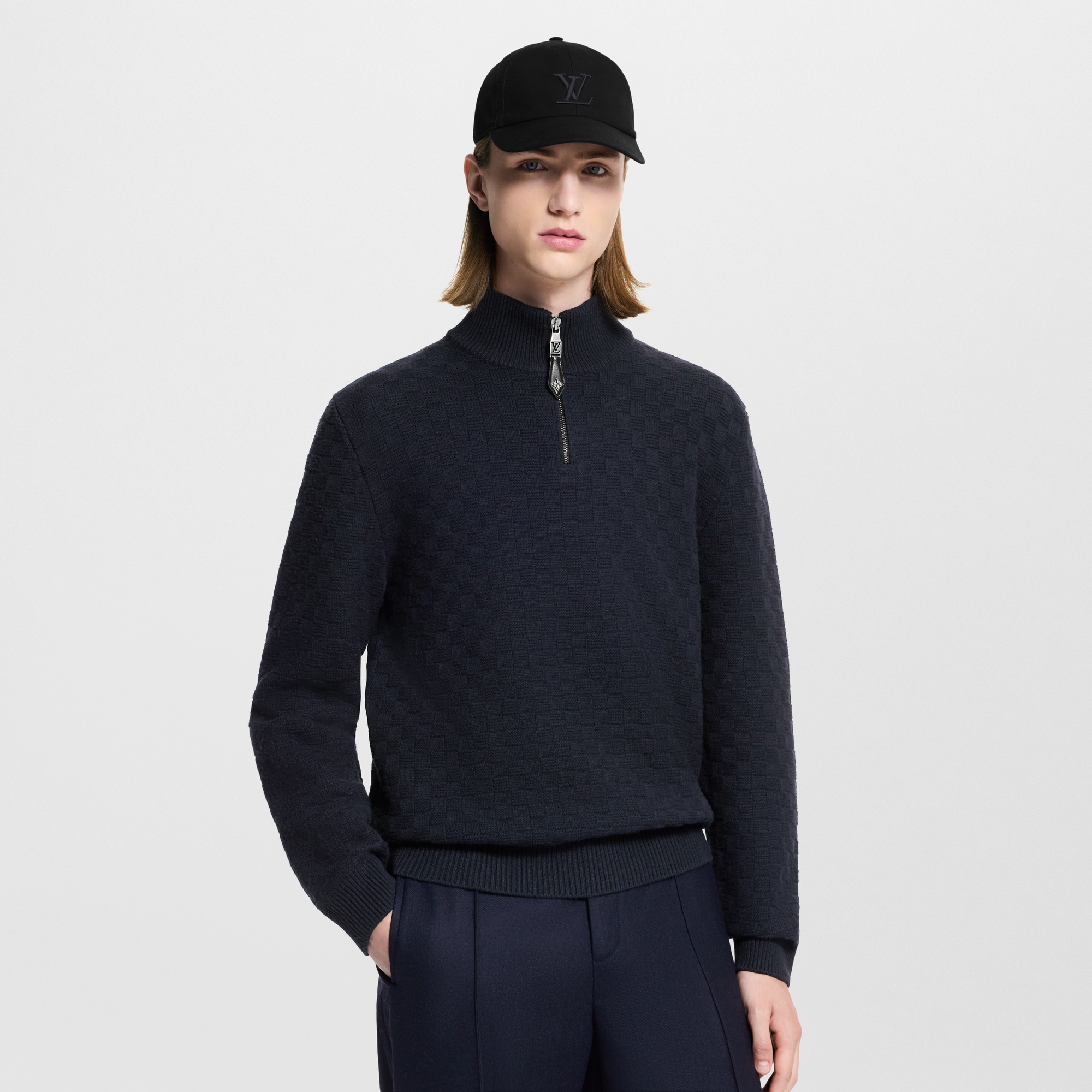  Ready-to-Wear All Ready-to-Wear Cashmere-Wool Blend Half-Zip Pullover | Louis Vuitton ® (Product zoom)