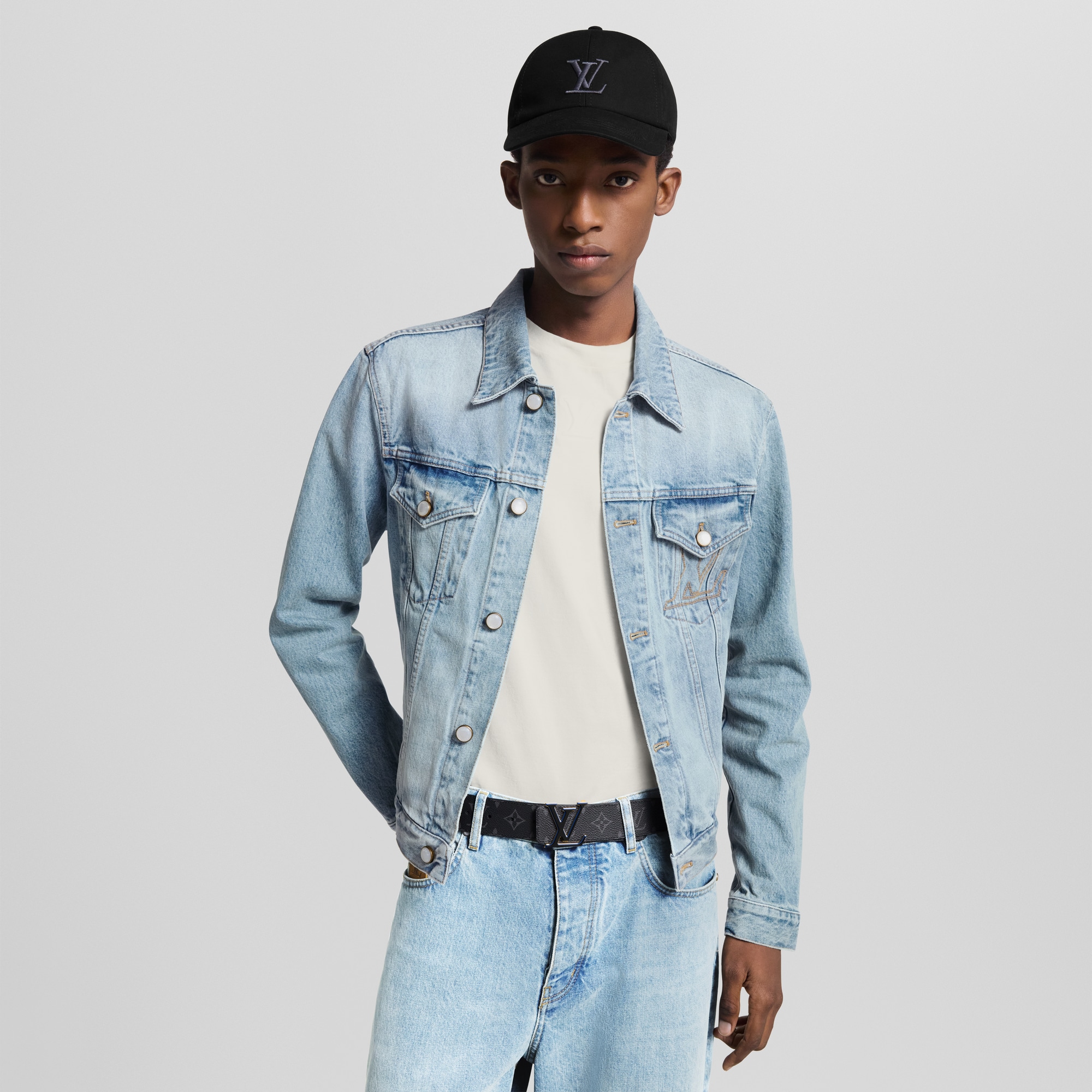 Toile Monogram Eclipse Accessoires Ceintures Ceinture LV 3 Steps 40 mm réversible | Louis Vuitton ® (Zoom produit)