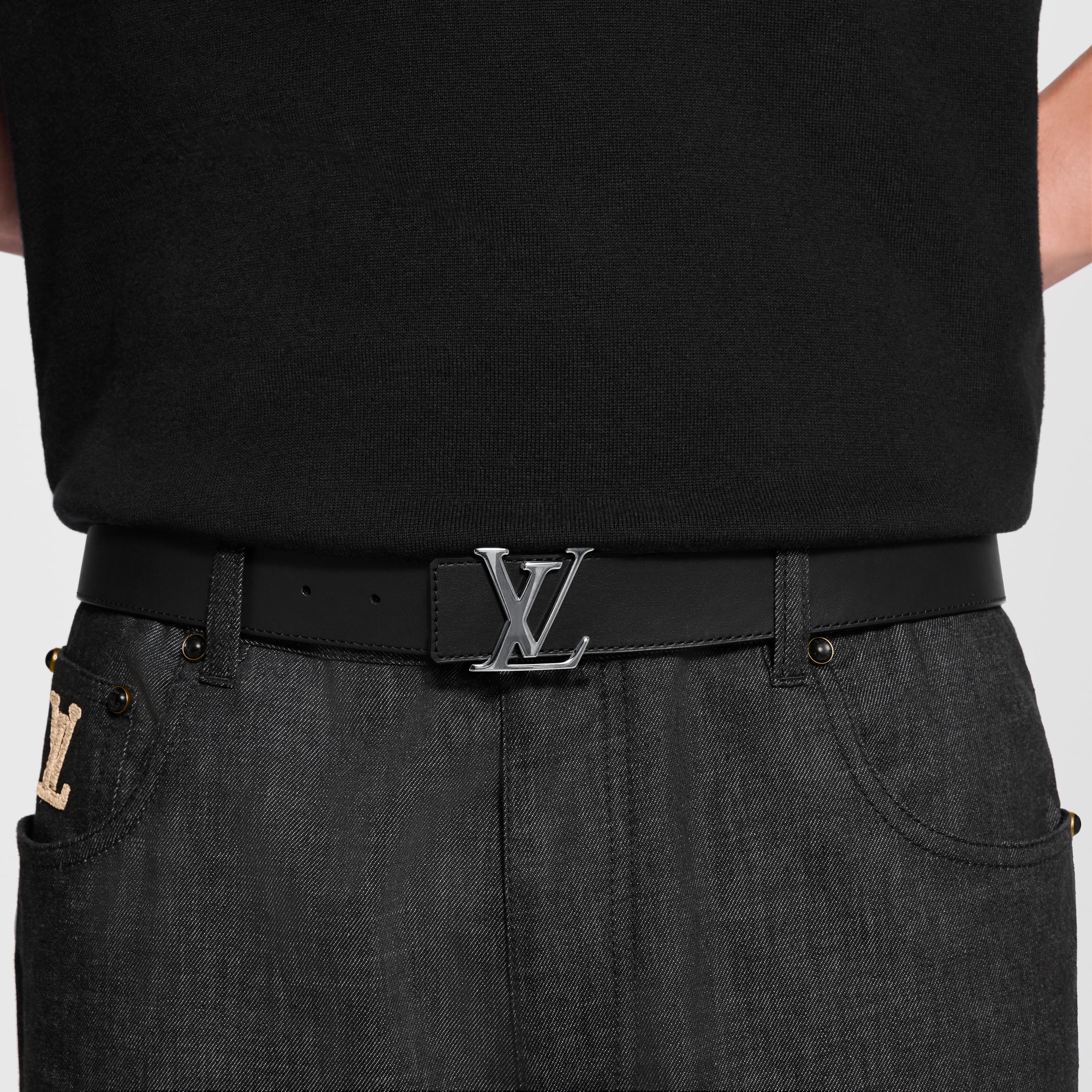  Accessoires Ceintures Ceinture LV Initiales 35 mm réversible | Louis Vuitton ® (Zoom produit)