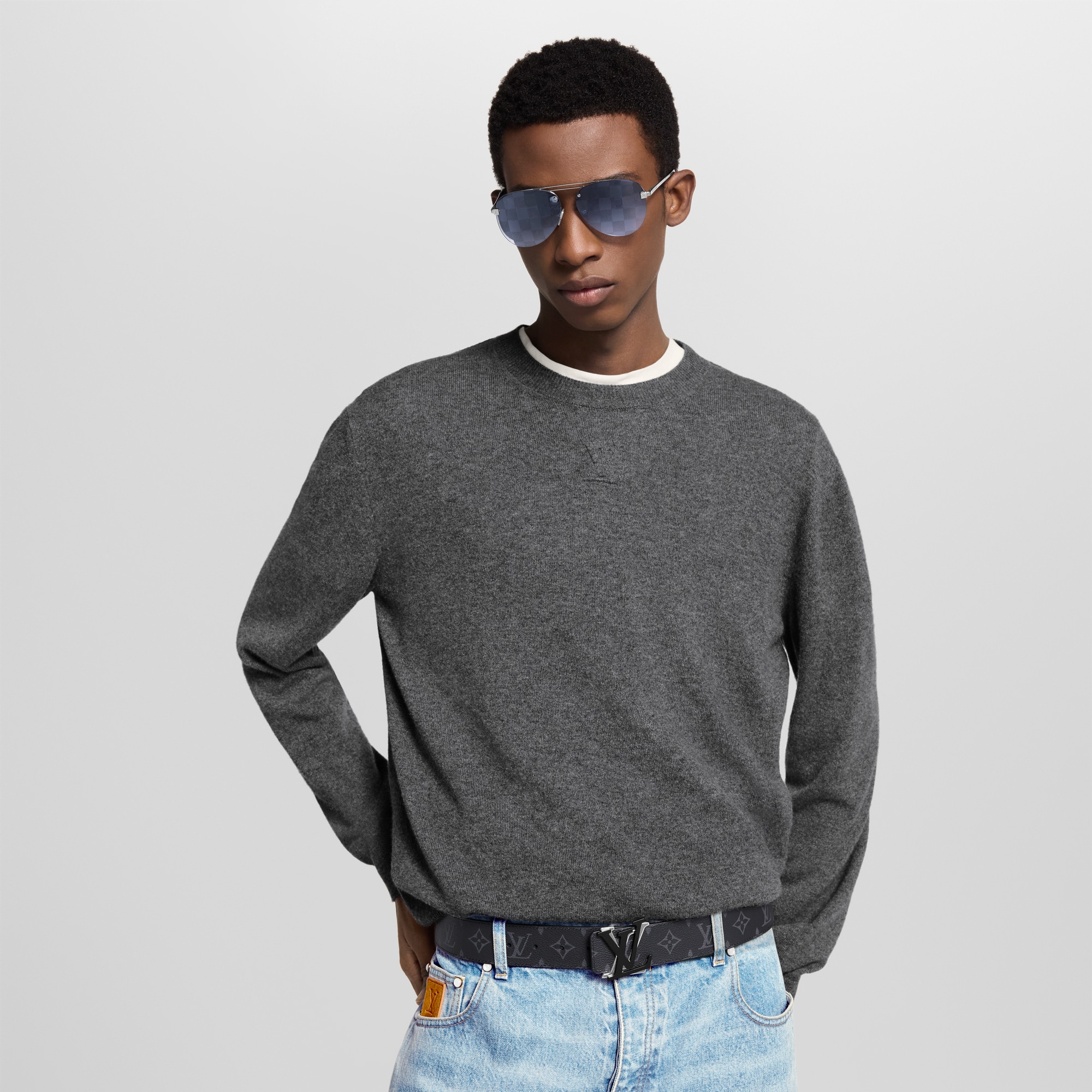 Toile Monogram Eclipse Accessoires Ceintures Ceinture LV Shake 40 mm réversible | Louis Vuitton ® (Zoom produit)