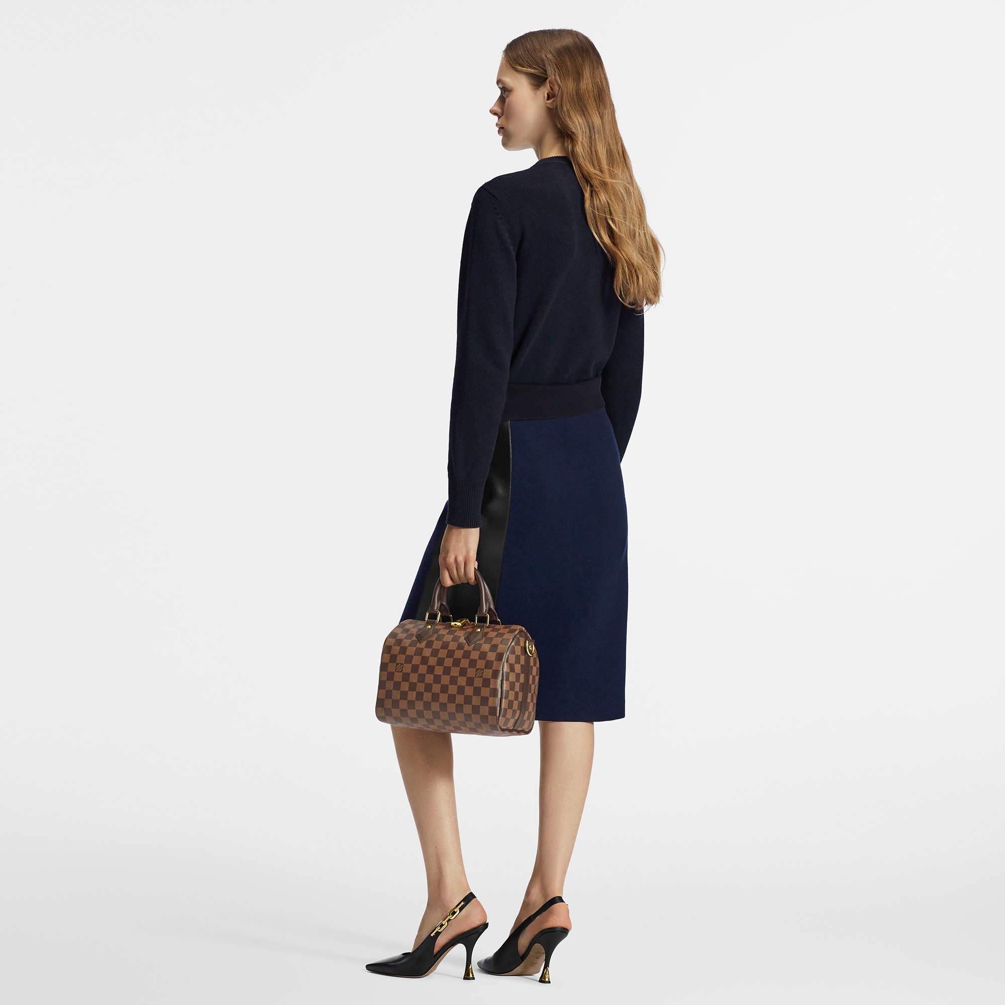  Ready-to-Wear Knitwear Chain Detail Patch Sweater | Louis Vuitton ® (Product zoom)