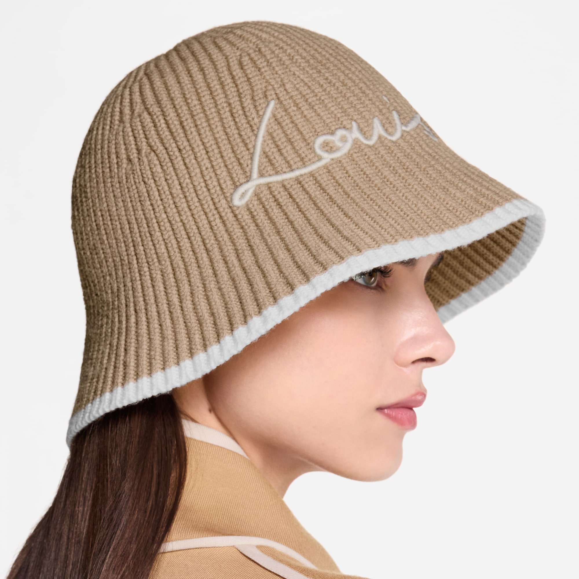 S00 Accessoires Chapeaux et Gants Chapeau LV Script | Louis Vuitton ® (Zoom produit)