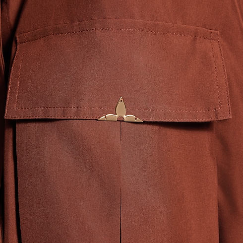 Prêt-à-Porter Hauts Chemise à capuche en soie lavée | Louis Vuitton ® (Zoom produit)