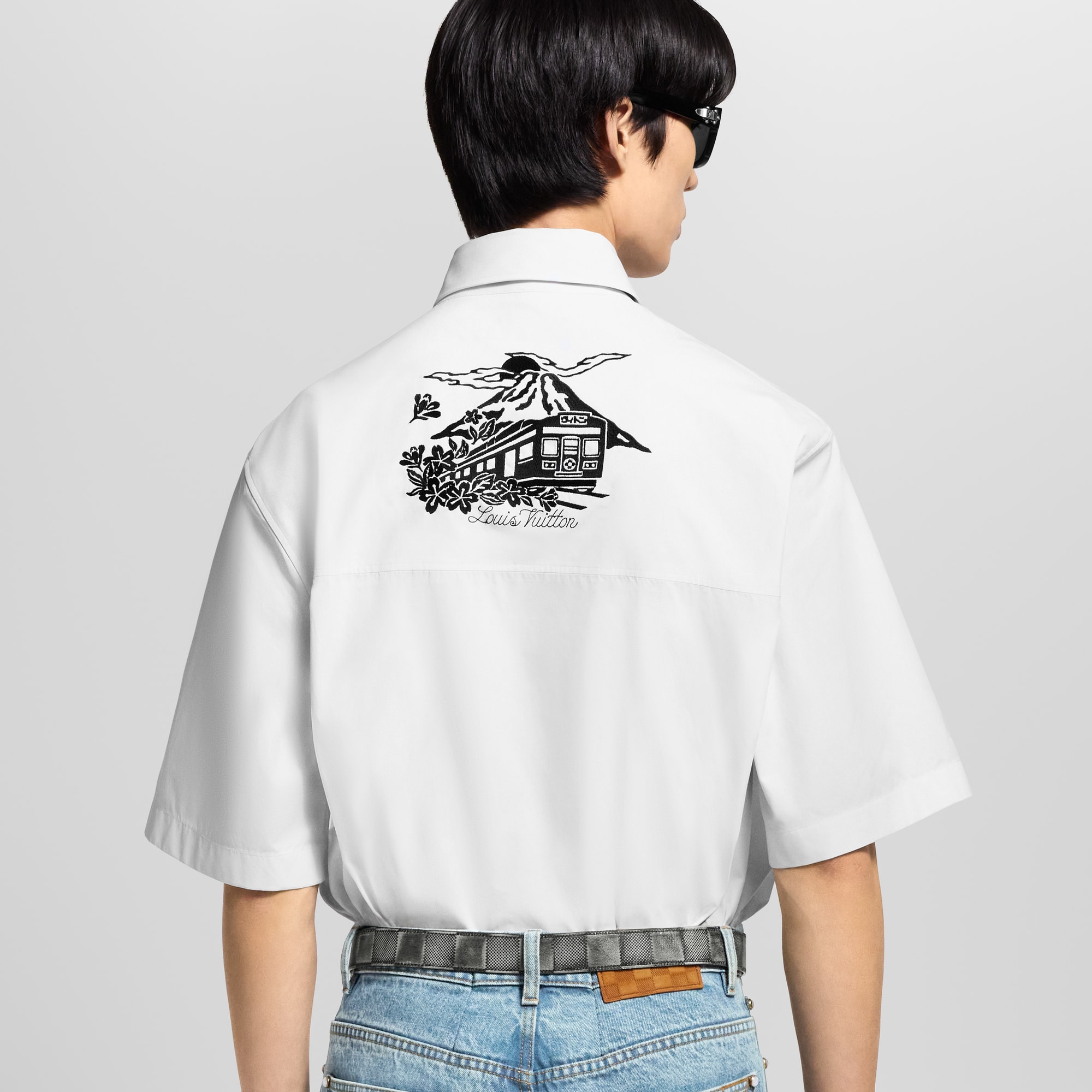  Prêt-à-Porter Chemises Chemise manches courtes ornementée | Louis Vuitton ® (Zoom produit)