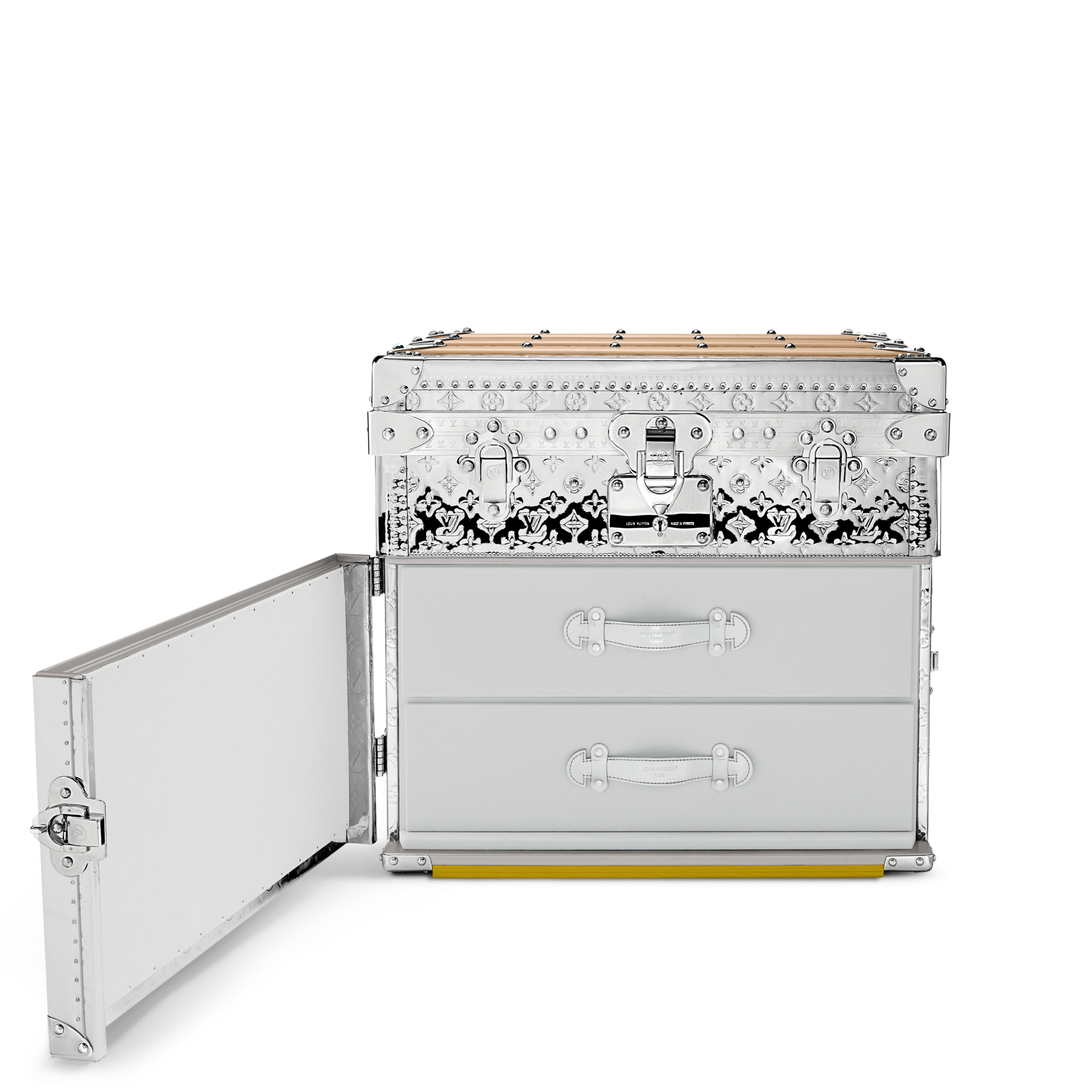 Other Monogram Canvas Trunks and Boxes Trunks and Suitcases Courrier Lozine Carré Droite | Louis Vuitton ® (Product zoom)