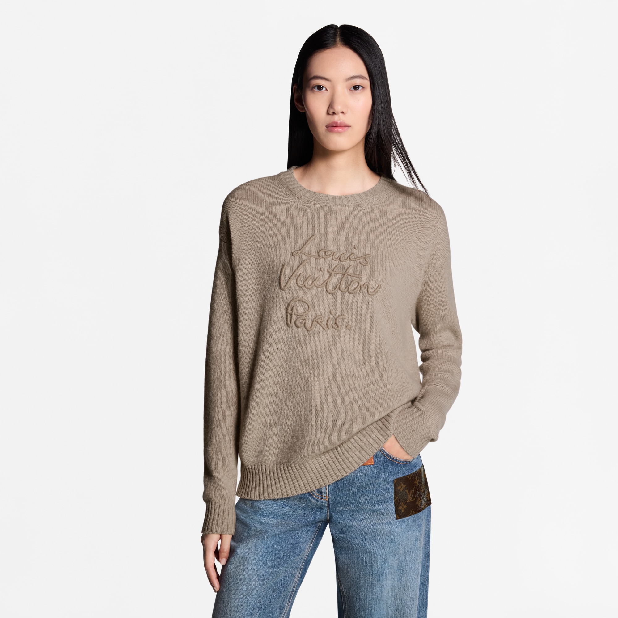  Ready-to-Wear Knitwear Cursive Signature Pullover | Louis Vuitton ® (Product zoom)