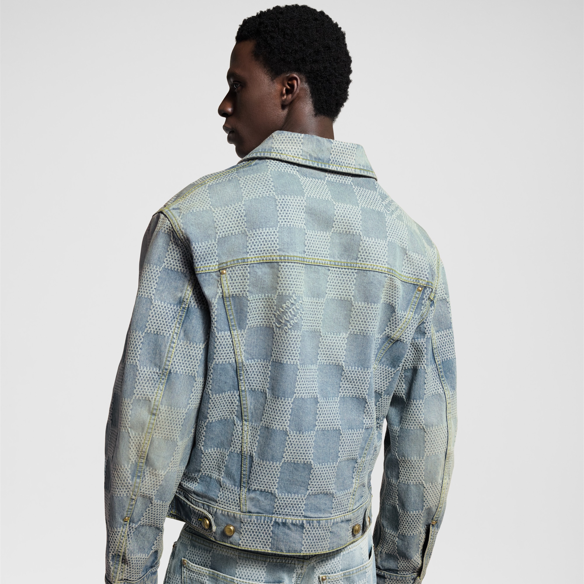  Ready-to-Wear Coats and Outerwear Damier Classic Denim Jacket  | Louis Vuitton ® (Product zoom)