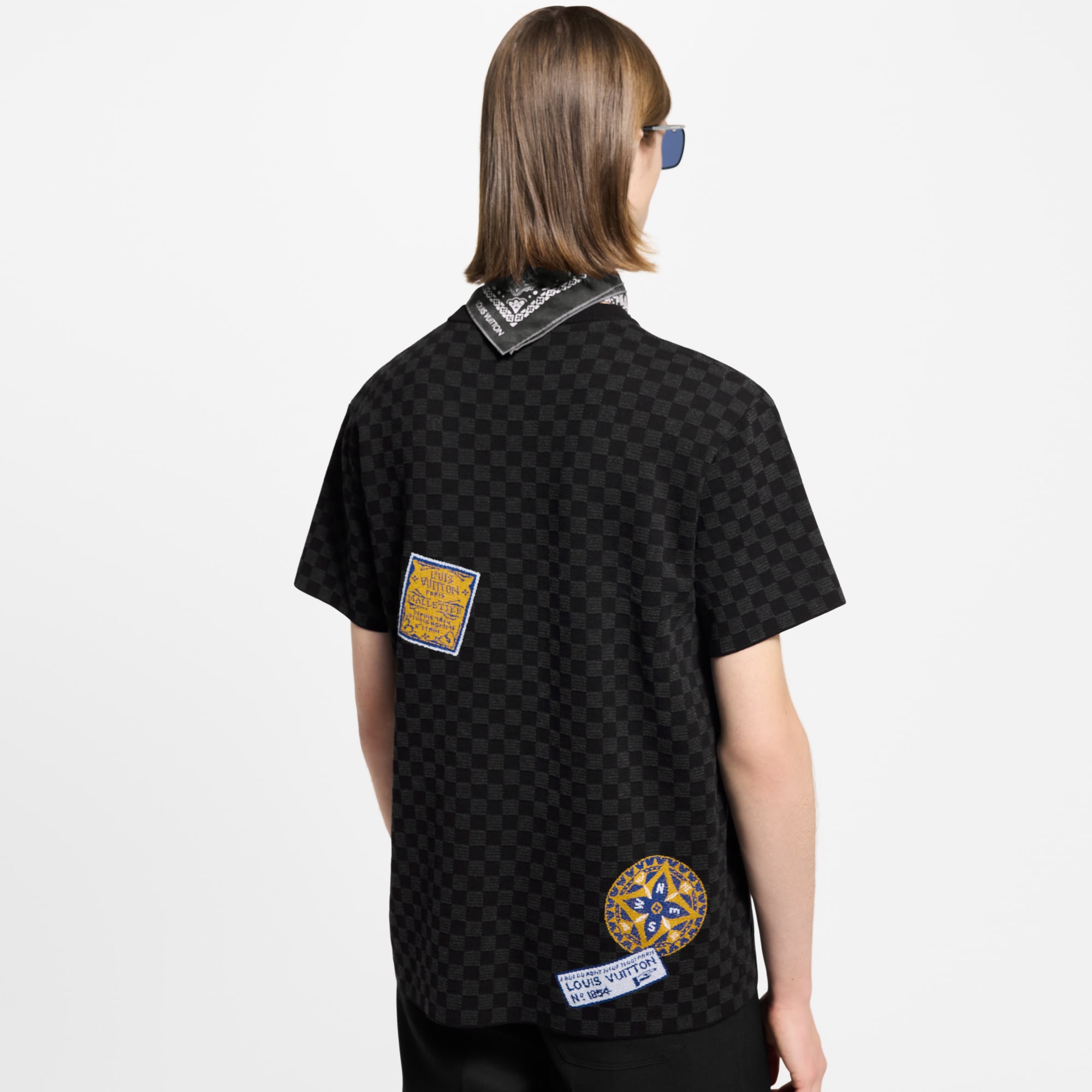  Ready-to-Wear Knitwear and Sweatshirts Damier Short-Sleeved Signature Crewneck | Louis Vuitton ® (Product zoom)