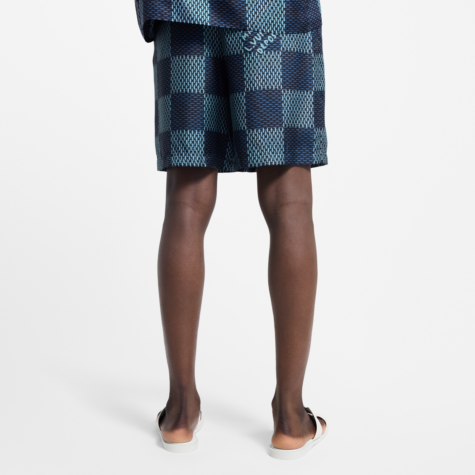  Ready-to-Wear Pants Damier Silk Shorts | Louis Vuitton ® (Product zoom)