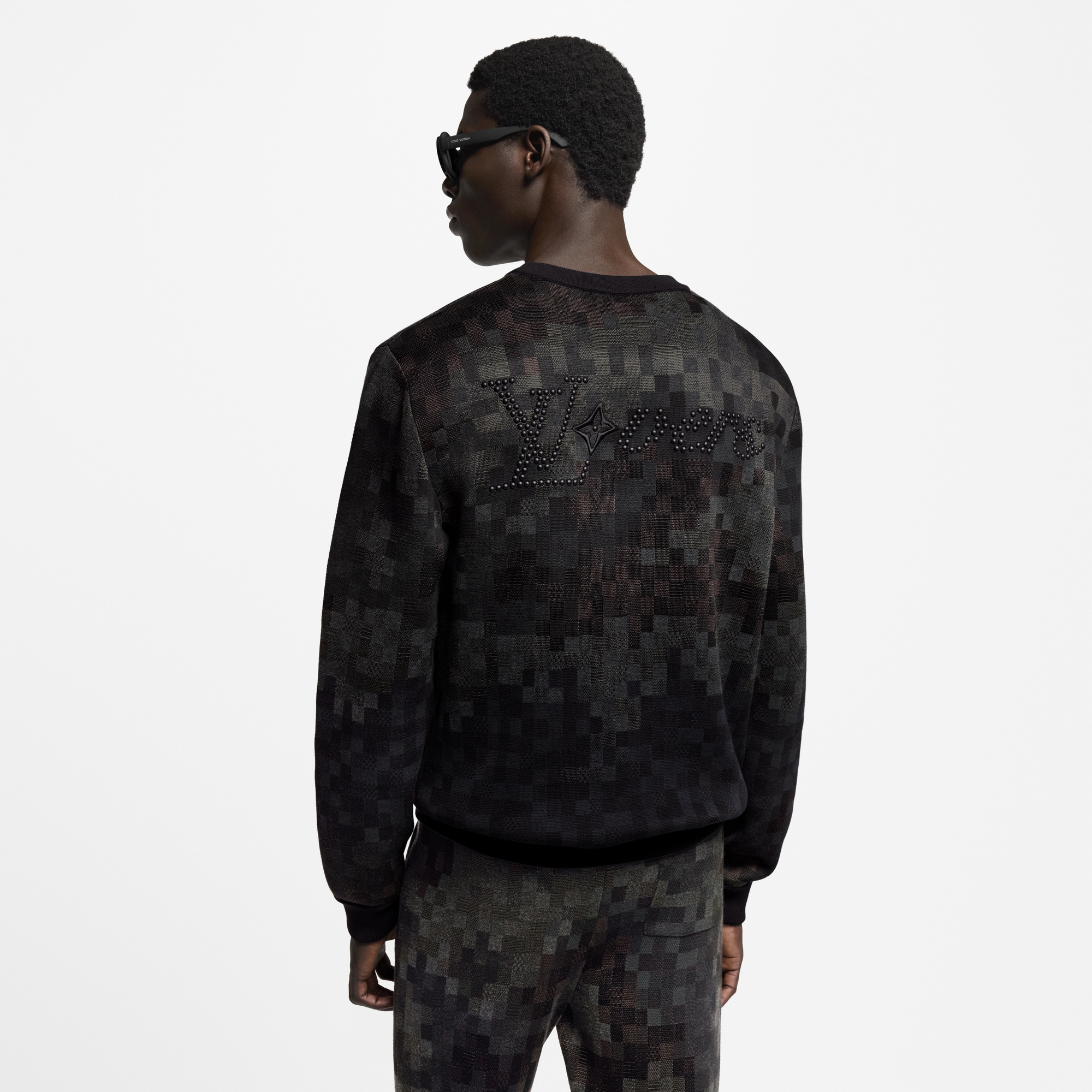  Ready-to-Wear All Ready-to-Wear Damoflage Jacquard Pullover | Louis Vuitton ® (Product zoom)