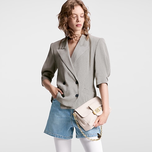 H27 Handbags All Collections Dauphine Soft MM | Louis Vuitton ® (Product zoom)