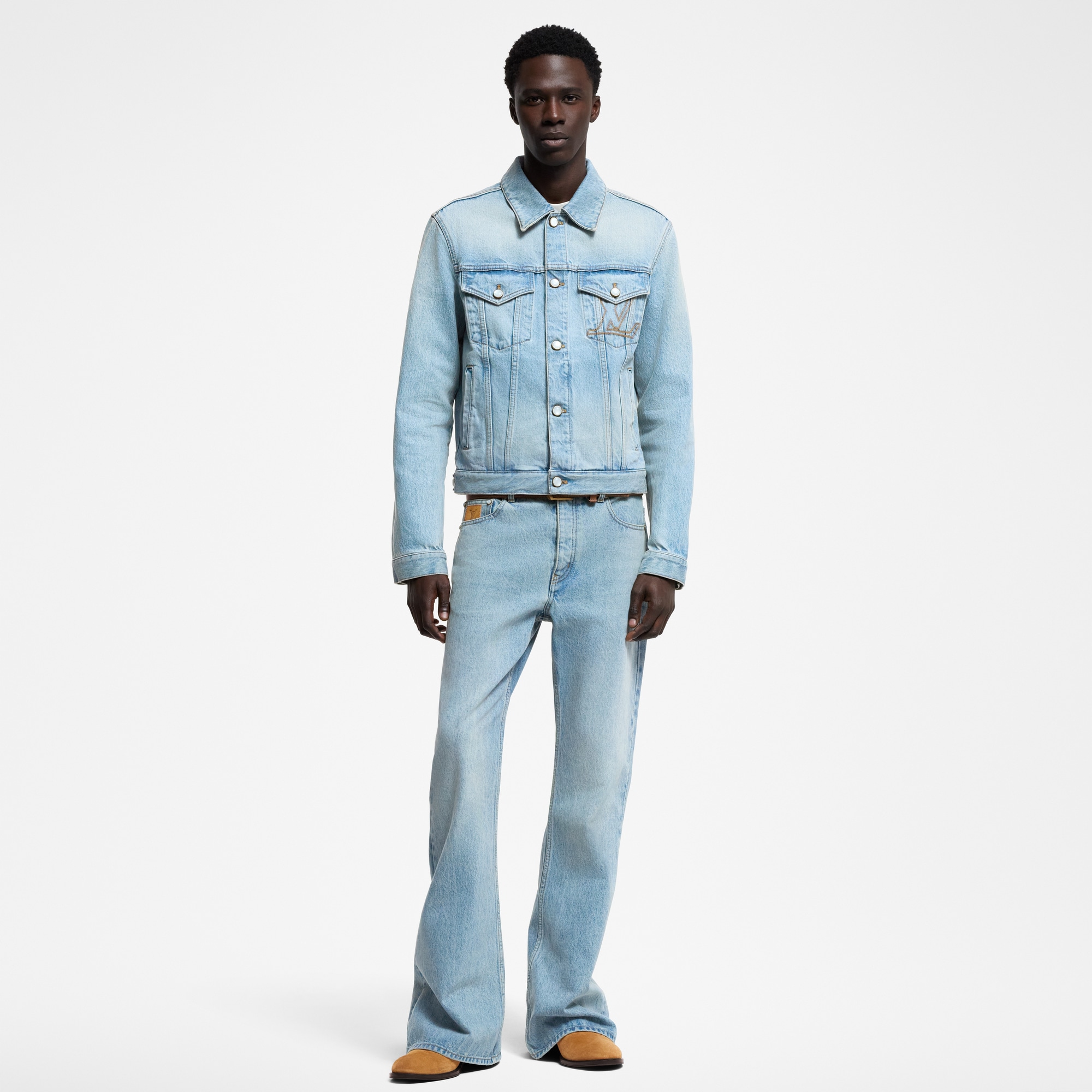  Ready-to-Wear All Ready-to-Wear Denim Trucker Jacket | Louis Vuitton ® (Product zoom)