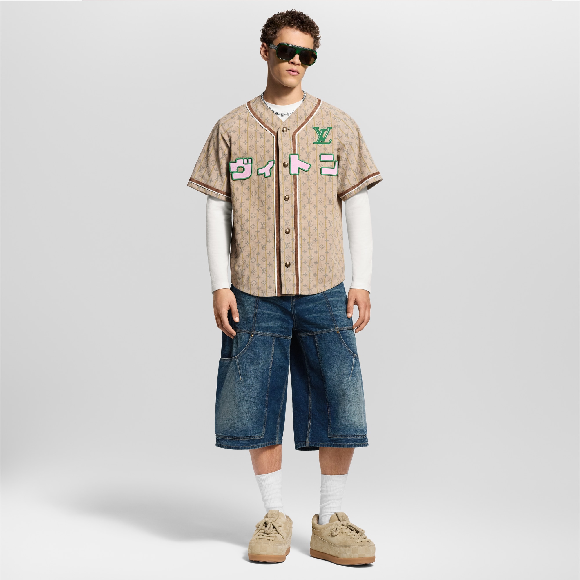  Ready-to-Wear Denim Denim Workwear Shorts | Louis Vuitton ® (Product zoom)