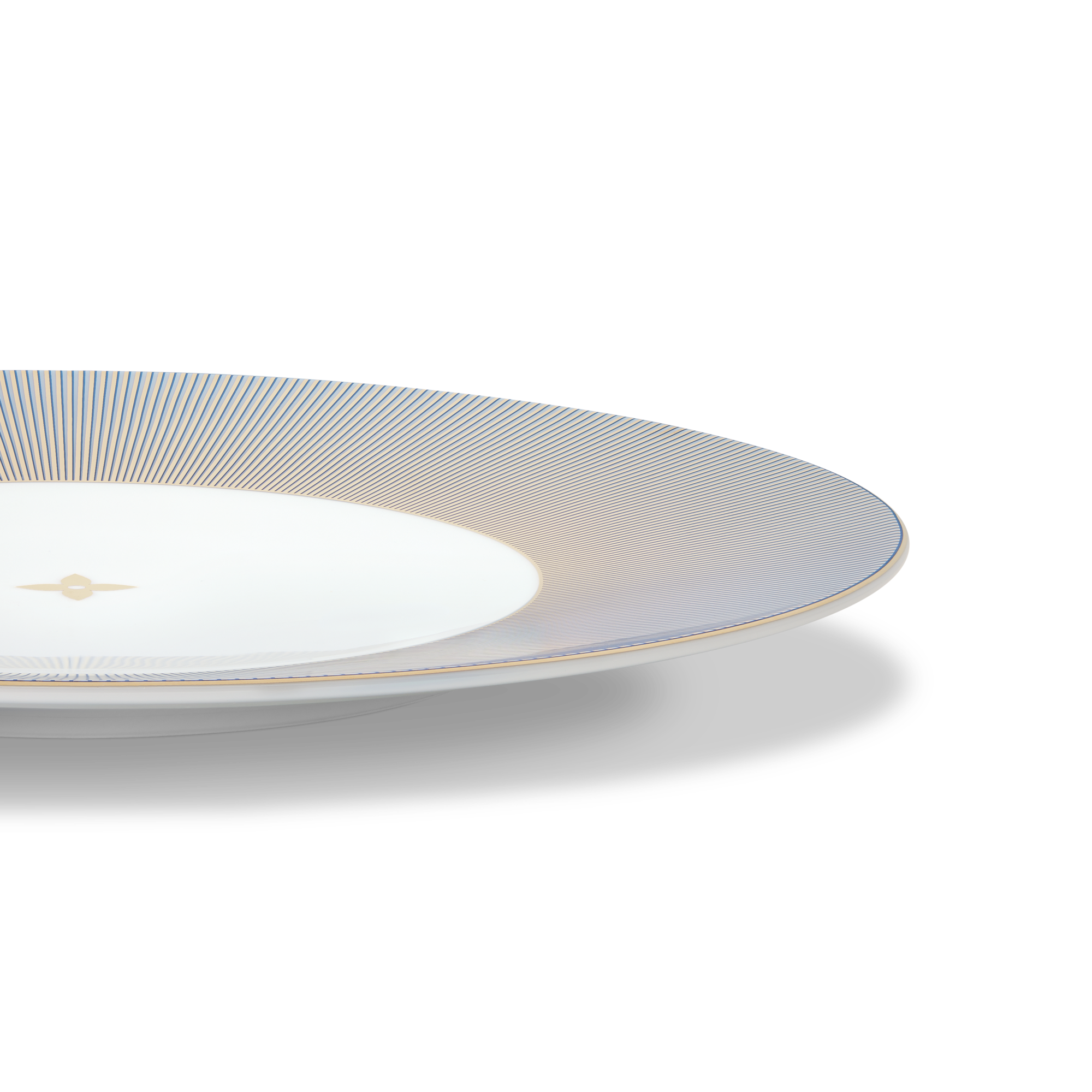  Home and Art of Dining Art of Dining Dichroic Set Of 2 Presentation Plates | Louis Vuitton ® (Product zoom)