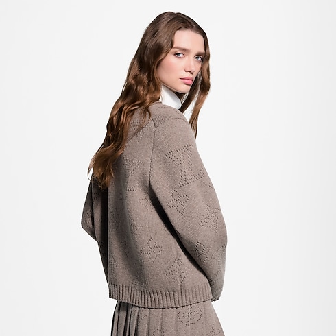 Ready-to-Wear Knitwear Double-Breasted Mahina Knit Cardigan | Louis Vuitton ® (Product zoom)