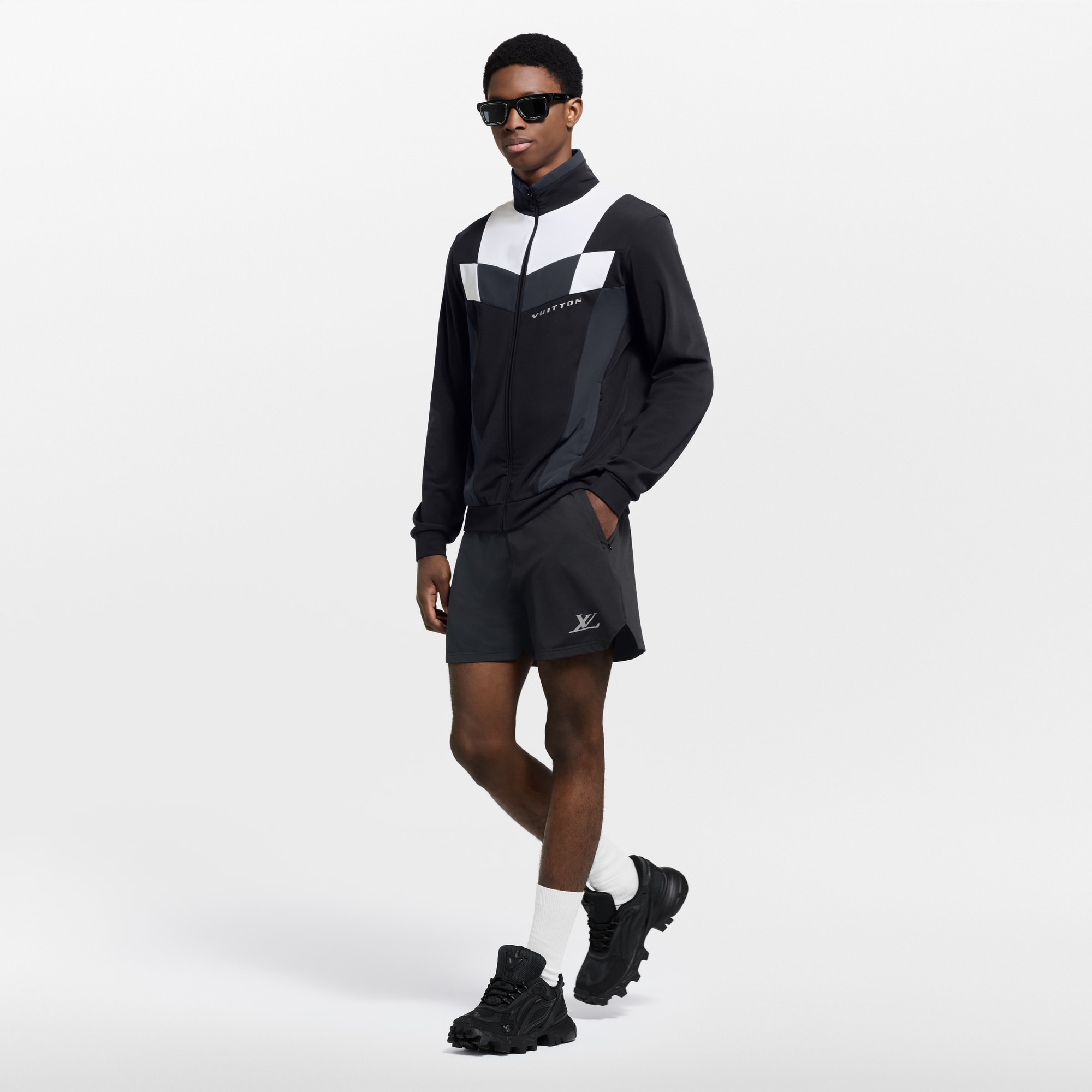  Ready-to-Wear All Ready-to-Wear Double Layer Running Shorts | Louis Vuitton ® (Product zoom)