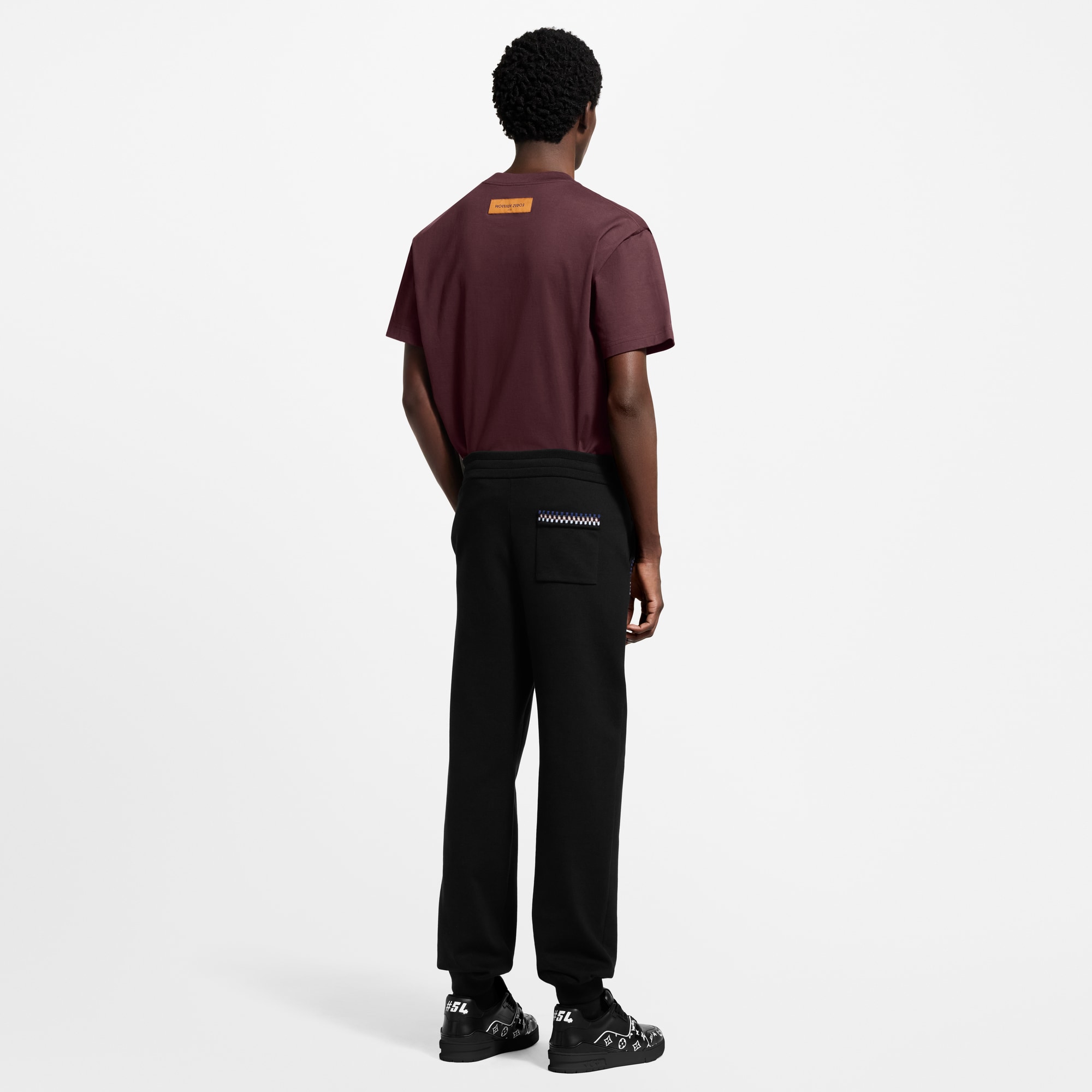  Ready-to-Wear T-Shirts and Polos Embossed LV T-Shirt | Louis Vuitton ® (Product zoom)