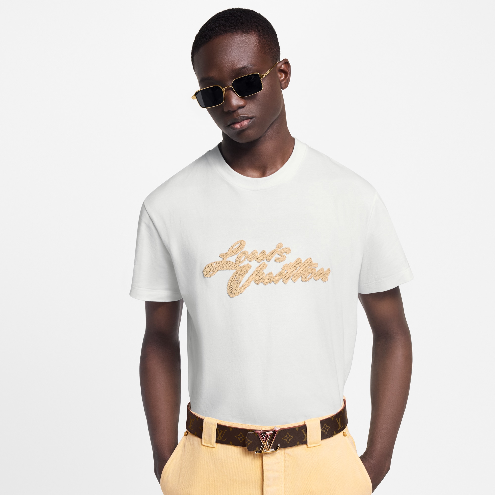  Ready-to-Wear T-Shirts and Polos Embroidered Signature T-Shirt | Louis Vuitton ® (Product zoom)