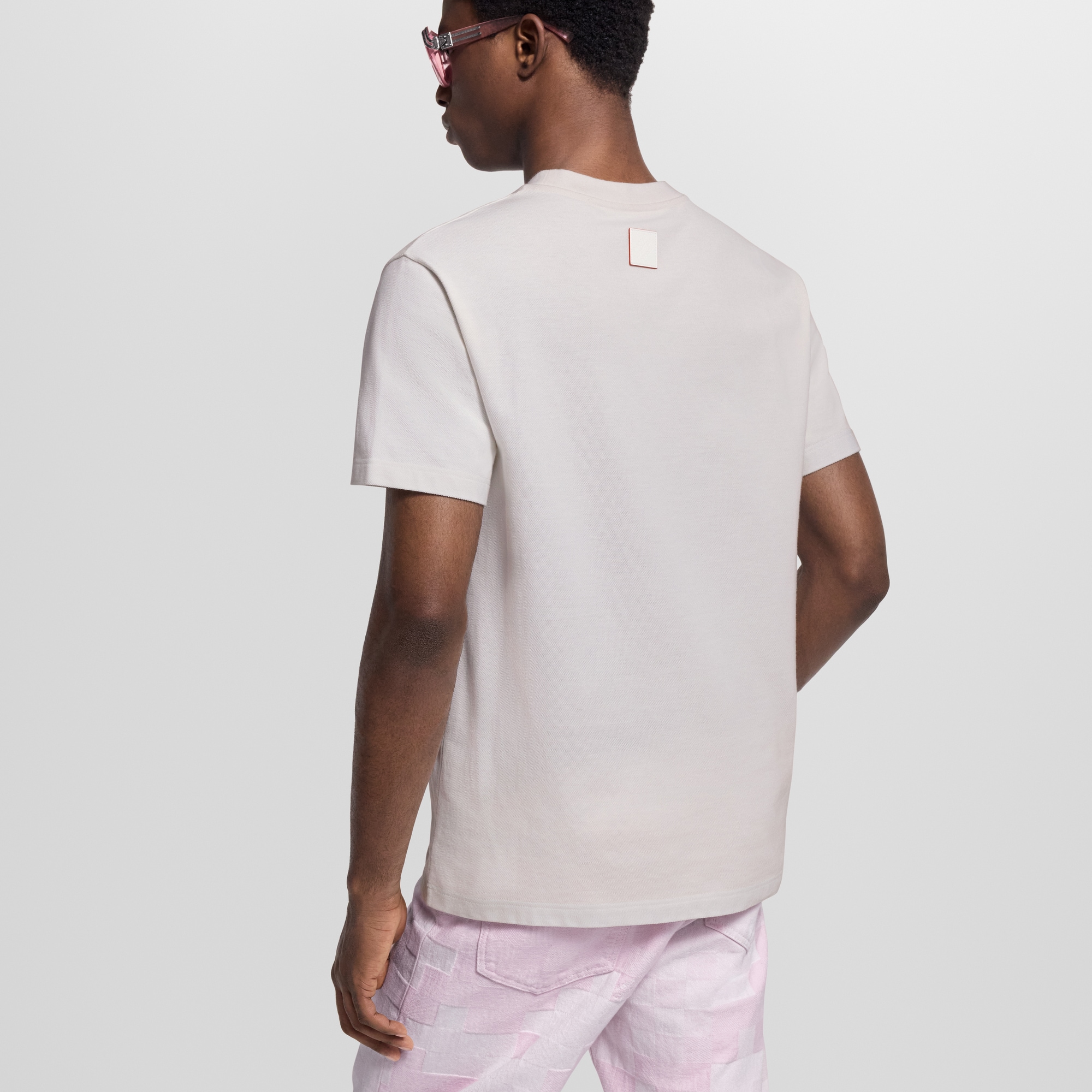  Ready-to-Wear T-Shirts and Polos Embroidered T-Shirt | Louis Vuitton ® (Product zoom)