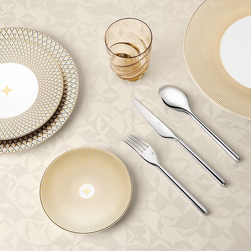 Home and Art of Dining Home Textiles Flower Puzzle Tablecloth 370 x 180 | Louis Vuitton ® (Product zoom)