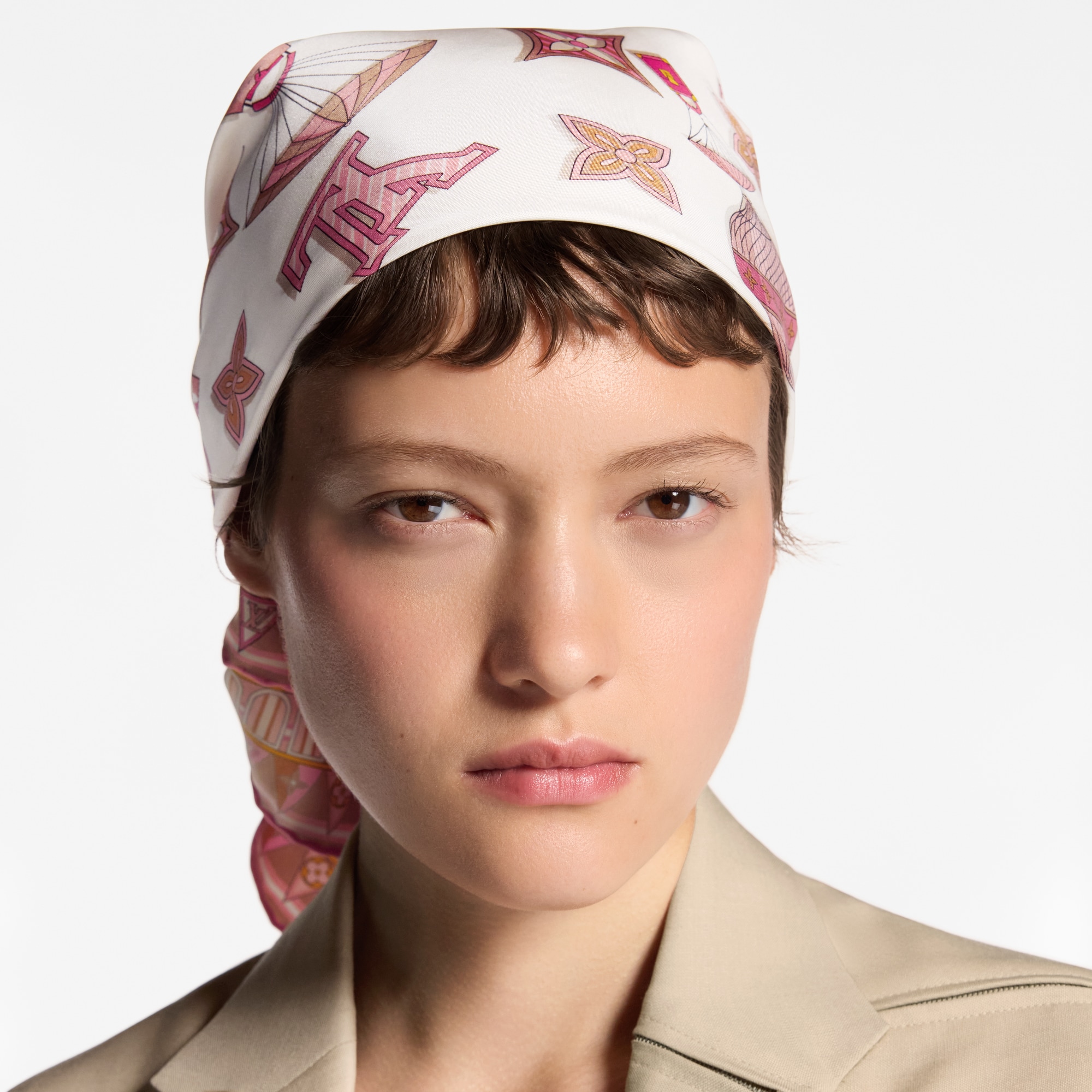 S00 Accessories Silk Squares and Bandeaus  From The Cloud Square 70 | Louis Vuitton ® (Product zoom)