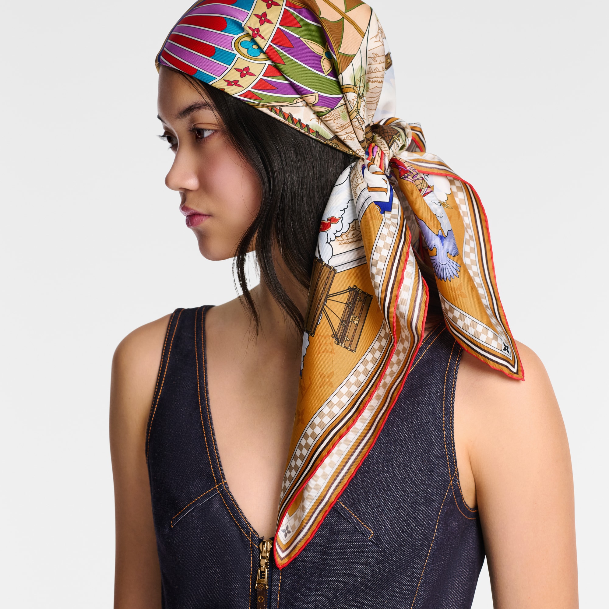 S00 Accessories Silk Squares and Bandeaus  From The Cloud Square 90 | Louis Vuitton ® (Product zoom)