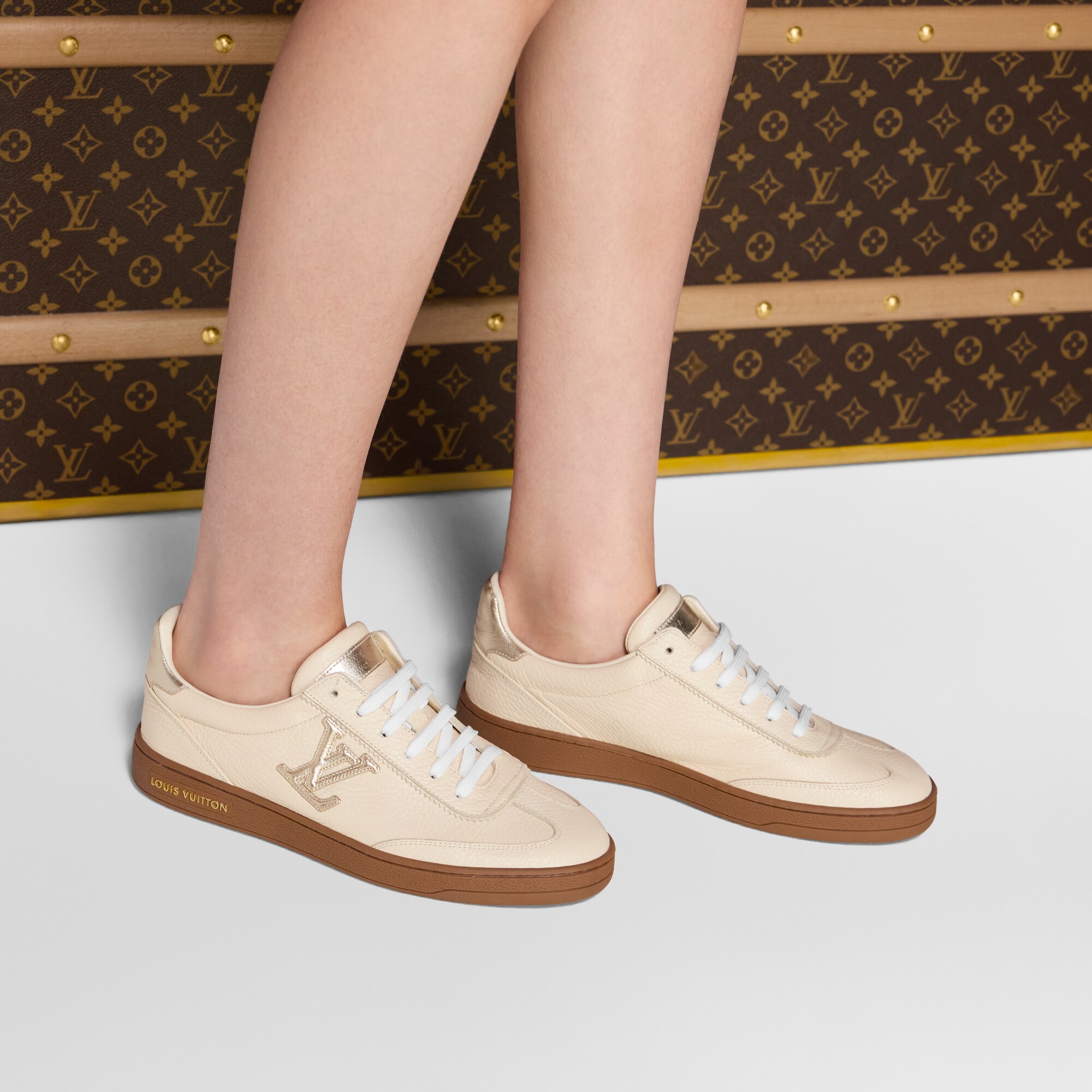  Shoes Sneakers Frontrow Sneaker | Louis Vuitton ® (Product zoom)