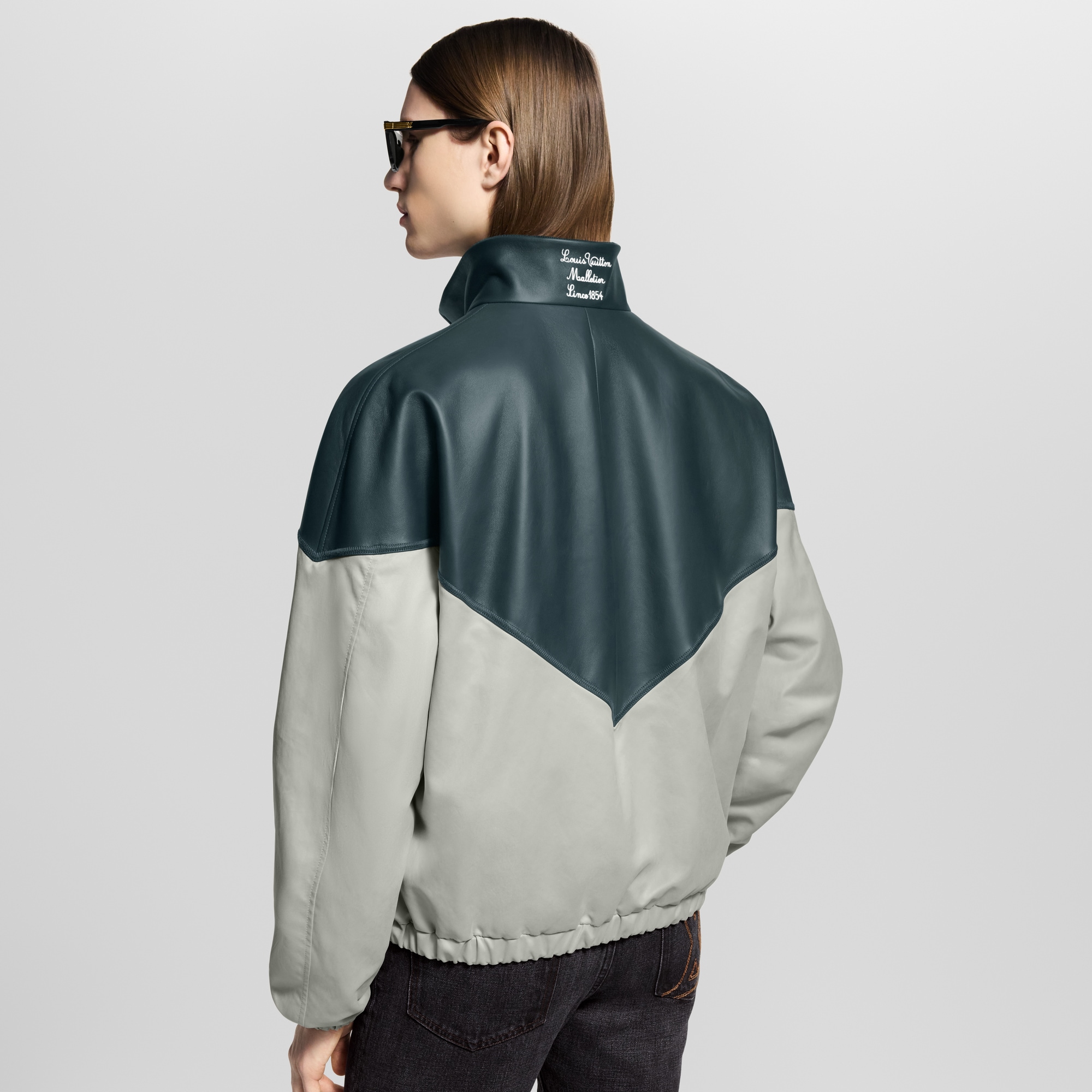  Ready-to-Wear Coats and Outerwear Graphic Leather Mix Tracktop | Louis Vuitton ® (Product zoom)